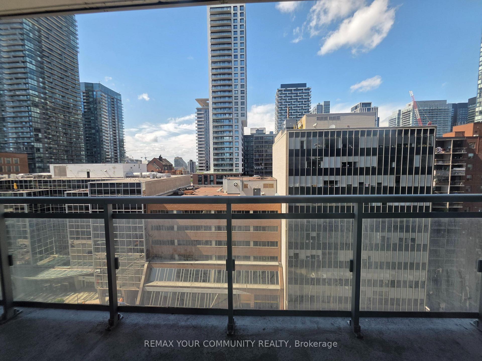 Photo 1 of Unit 1004, 89 Dunfield Avenue, Toronto, Mount Pleasant West — HOMEH
