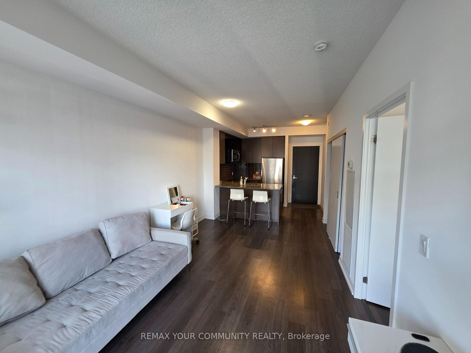 Photo 5 of Unit 1004, 89 Dunfield Avenue, Toronto, Mount Pleasant West — HOMEH