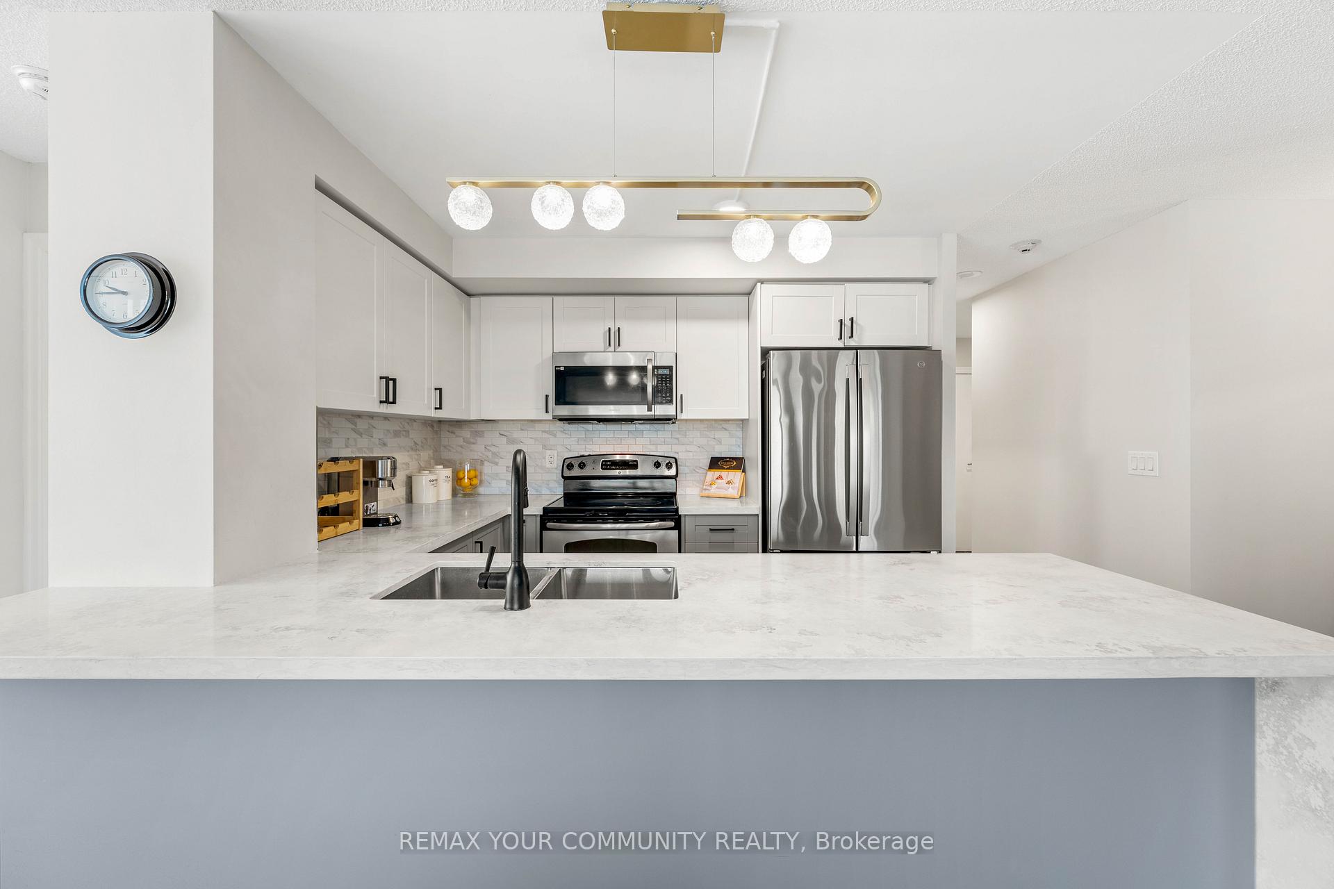 Photo 13 of Unit 609, 1940 Ironstone Drive, Burlington, Uptown — HOMEH
