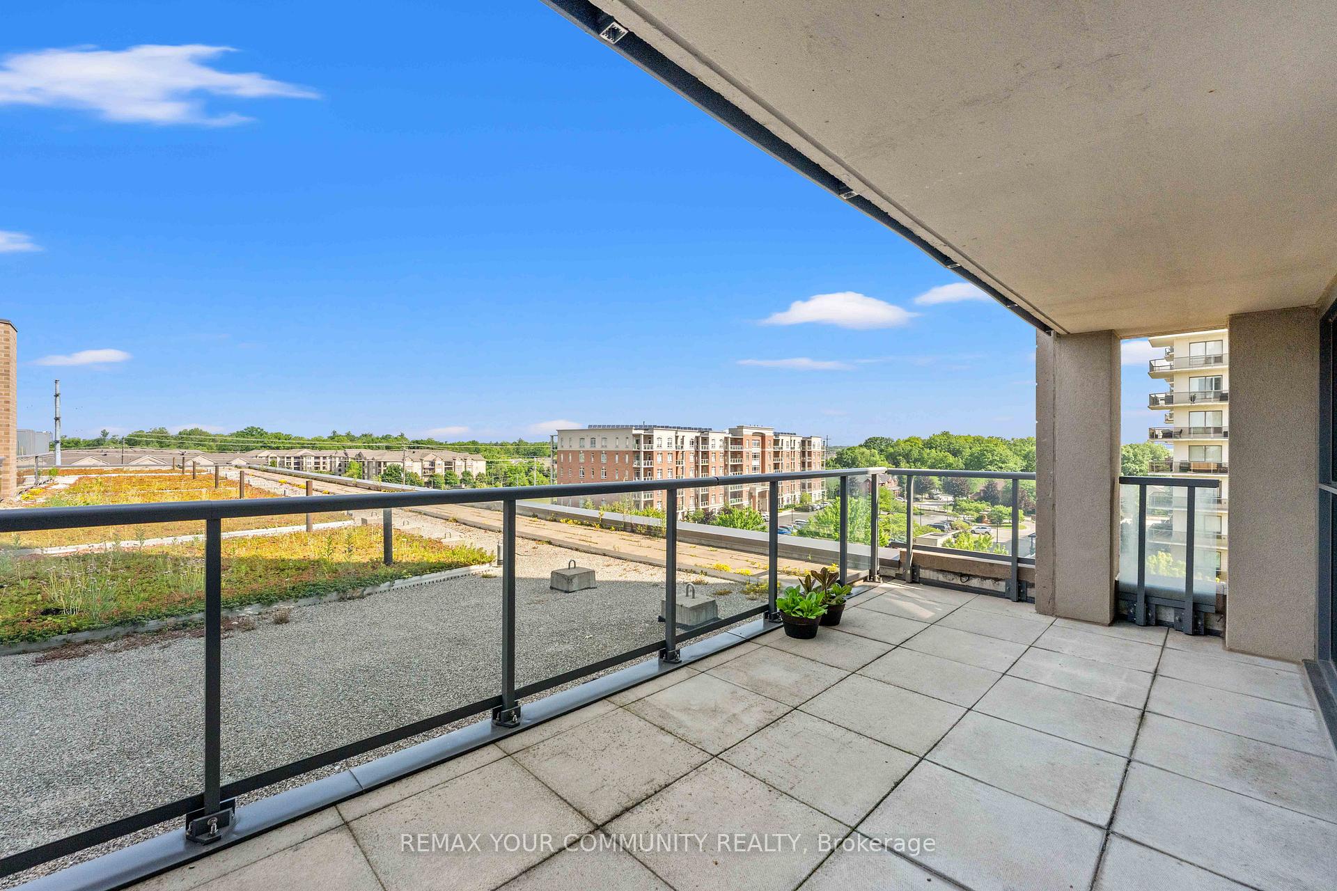 Photo 38 of Unit 609, 1940 Ironstone Drive, Burlington, Uptown — HOMEH