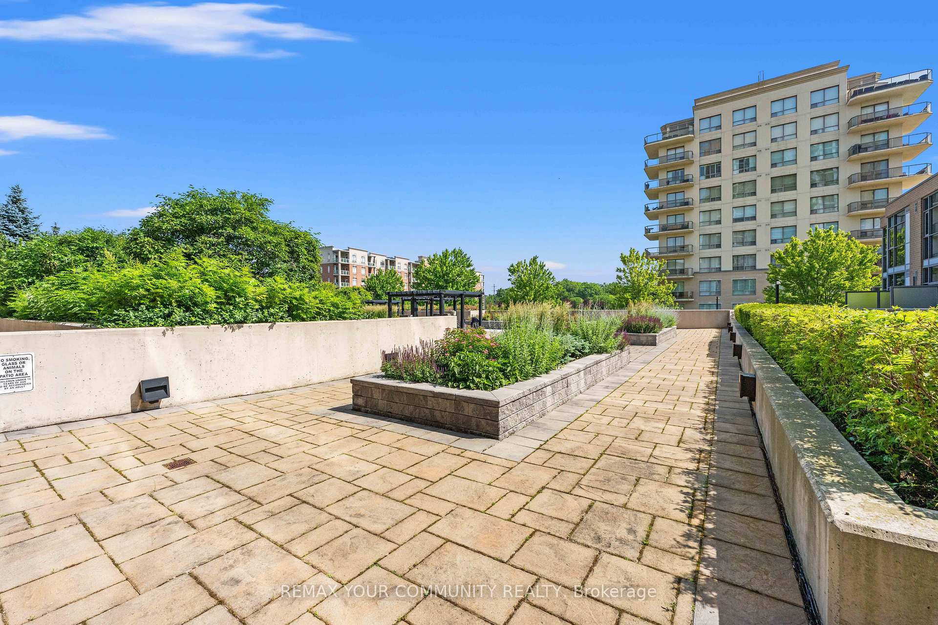 Photo 48 of Unit 609, 1940 Ironstone Drive, Burlington, Uptown — HOMEH