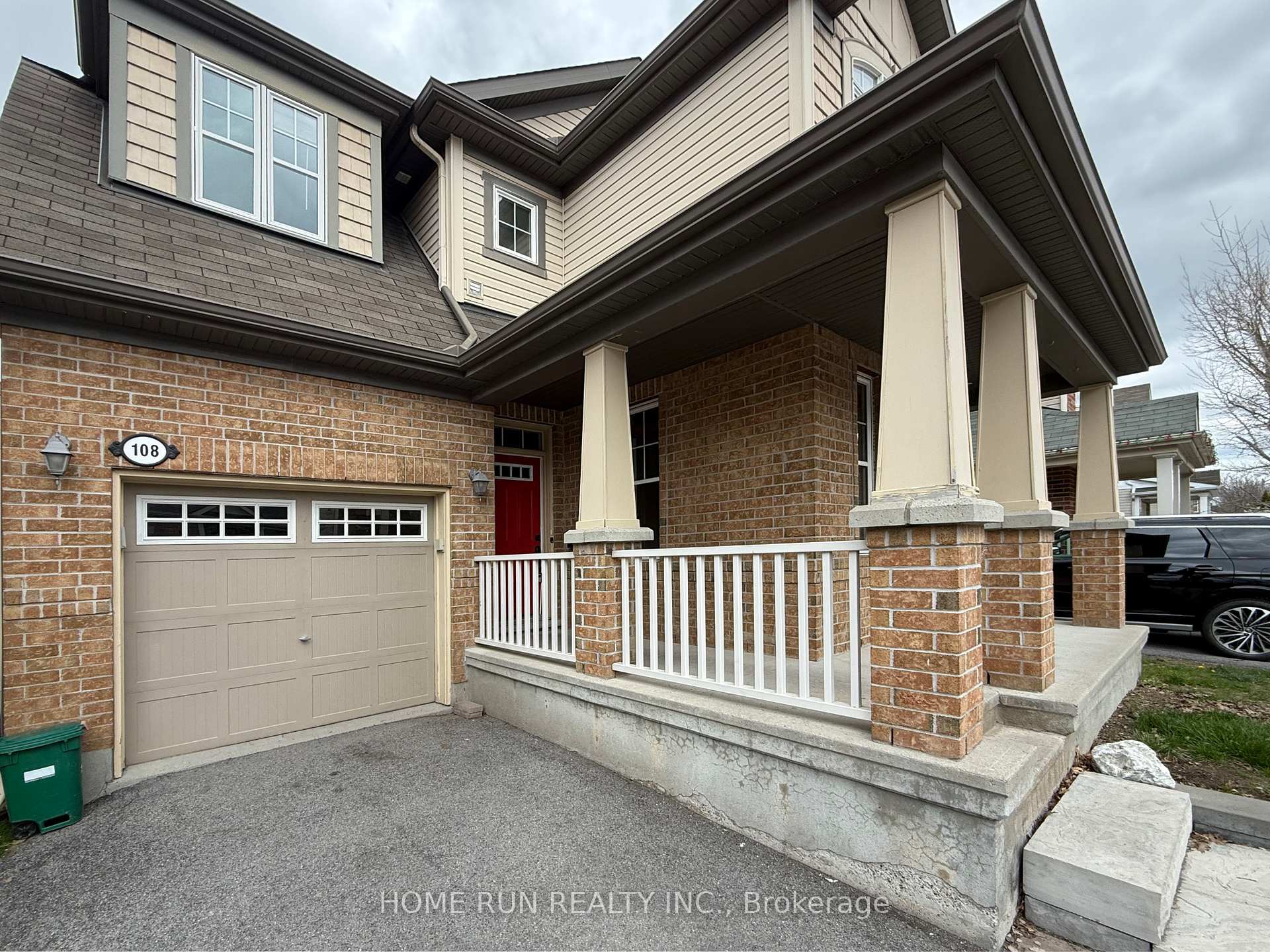 Photo 3 of 108 Sonesta Circle, Ottawa, Stittsville (North) — HOMEH