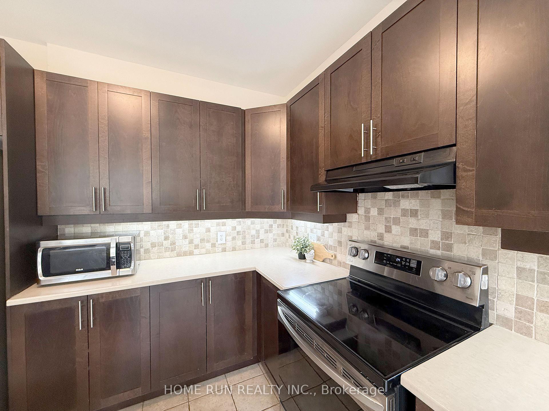 Photo 19 of 108 Sonesta Circle, Ottawa, Stittsville (North) — HOMEH
