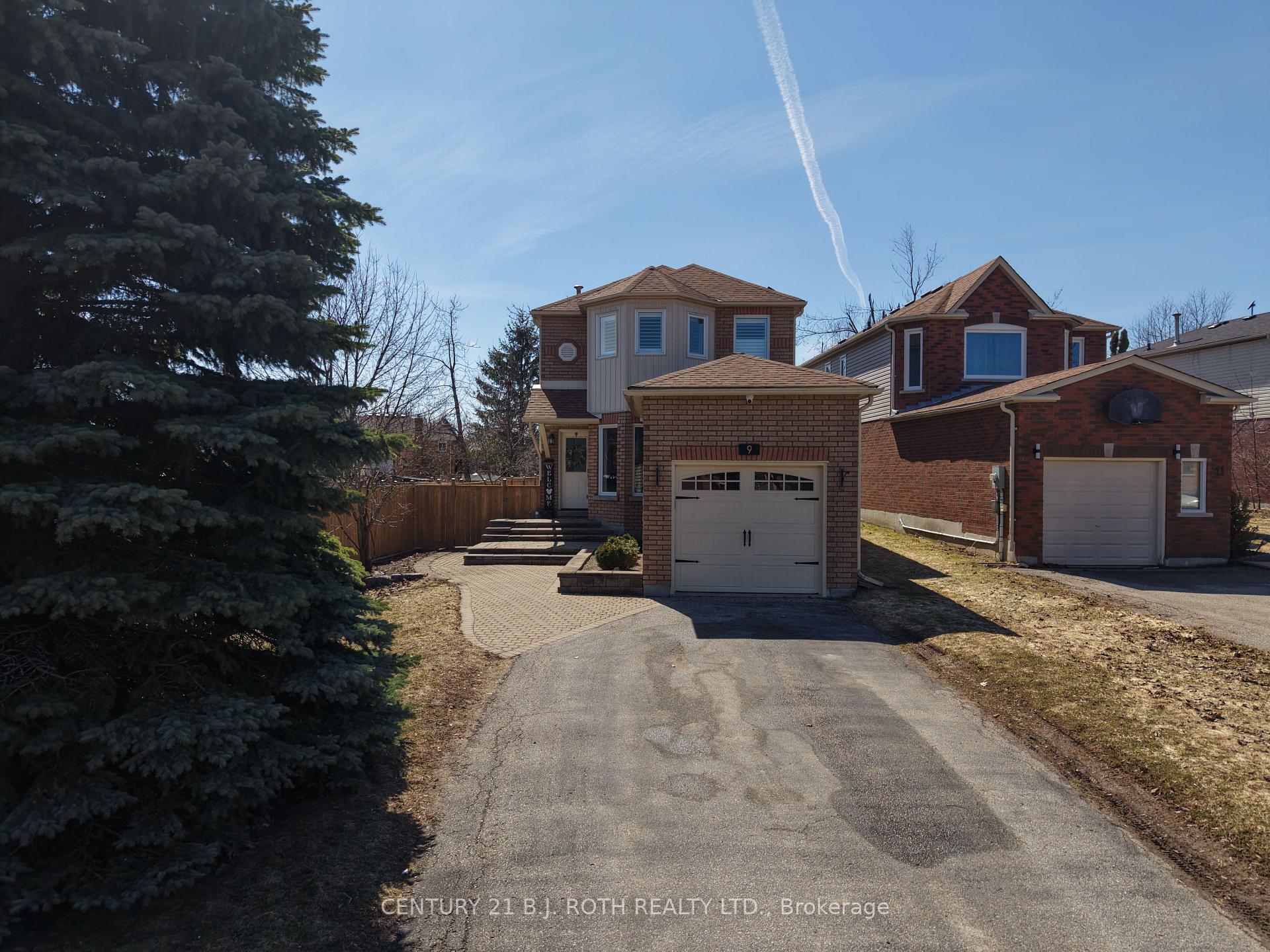 Photo of 9 Laidlaw Drive N