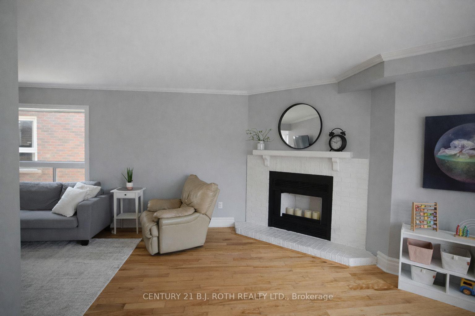 Photo 9 of 9 Laidlaw Drive N, Barrie, West Bayfield — HOMEH