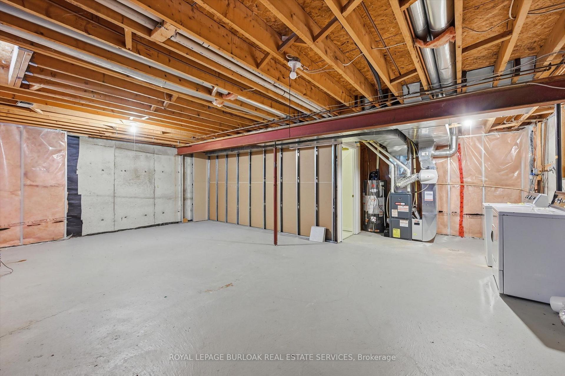 Photo 32 of Unit 19, 3333 New Street, Burlington, Roseland — HOMEH