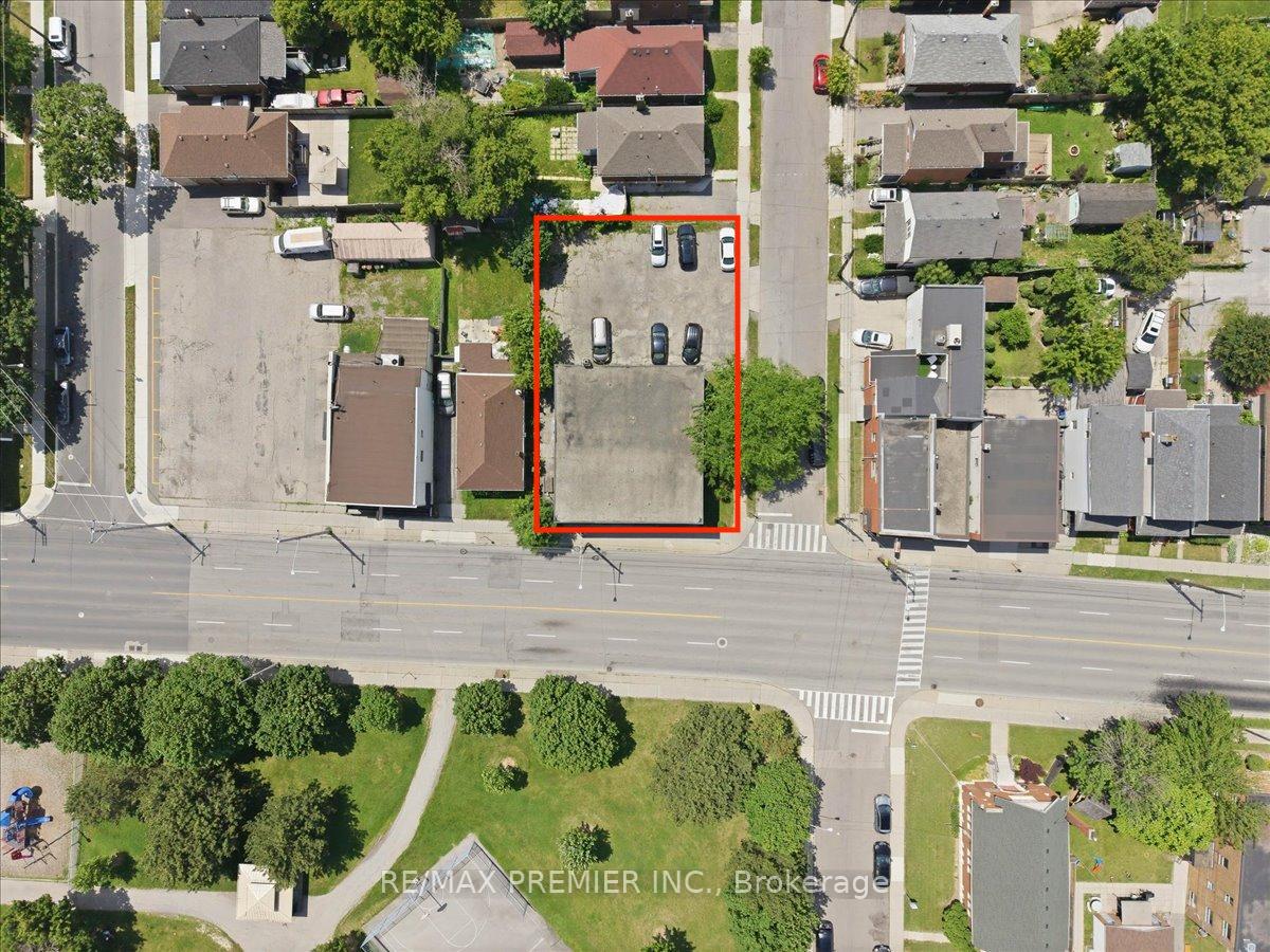 Photo 3 of 280 Weir Street N, Hamilton, Homeside — HOMEH