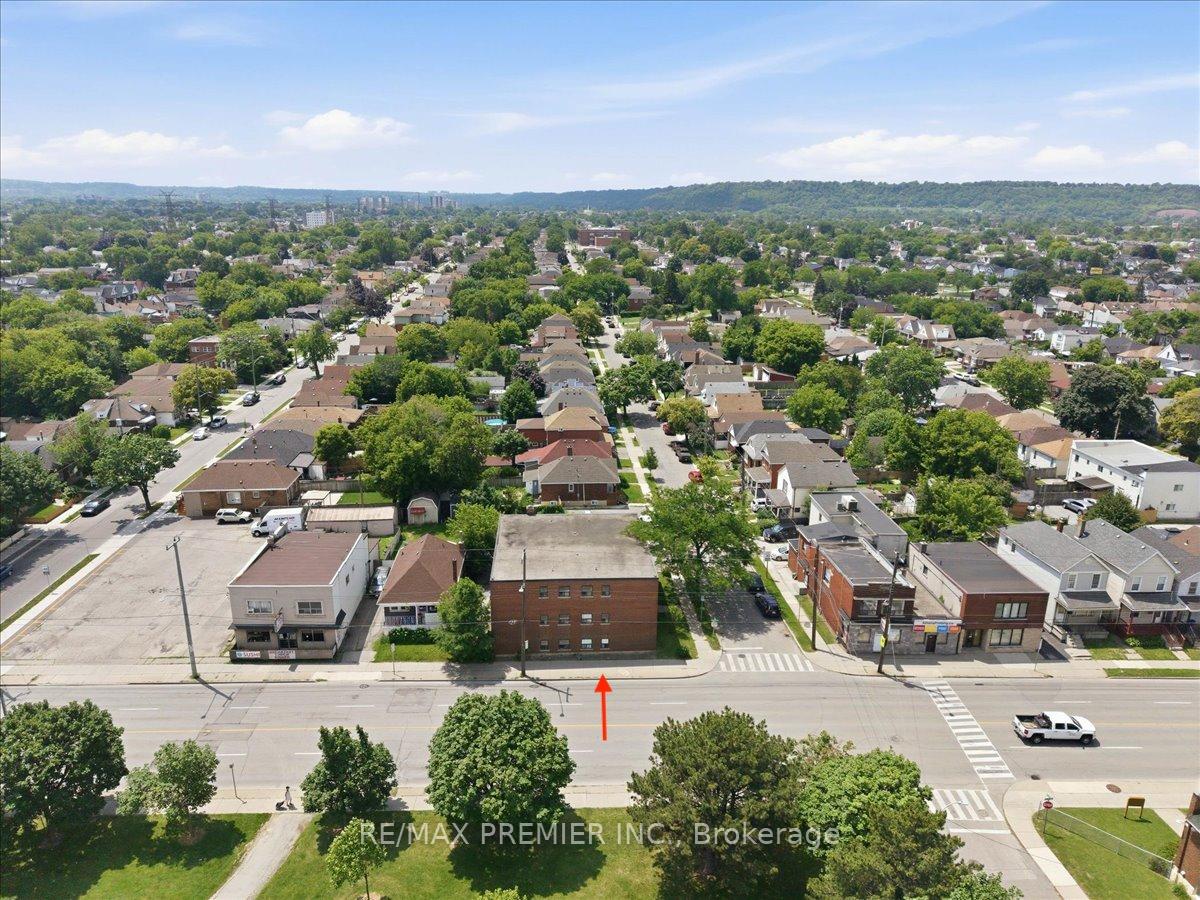 Photo 18 of 280 Weir Street N, Hamilton, Homeside — HOMEH