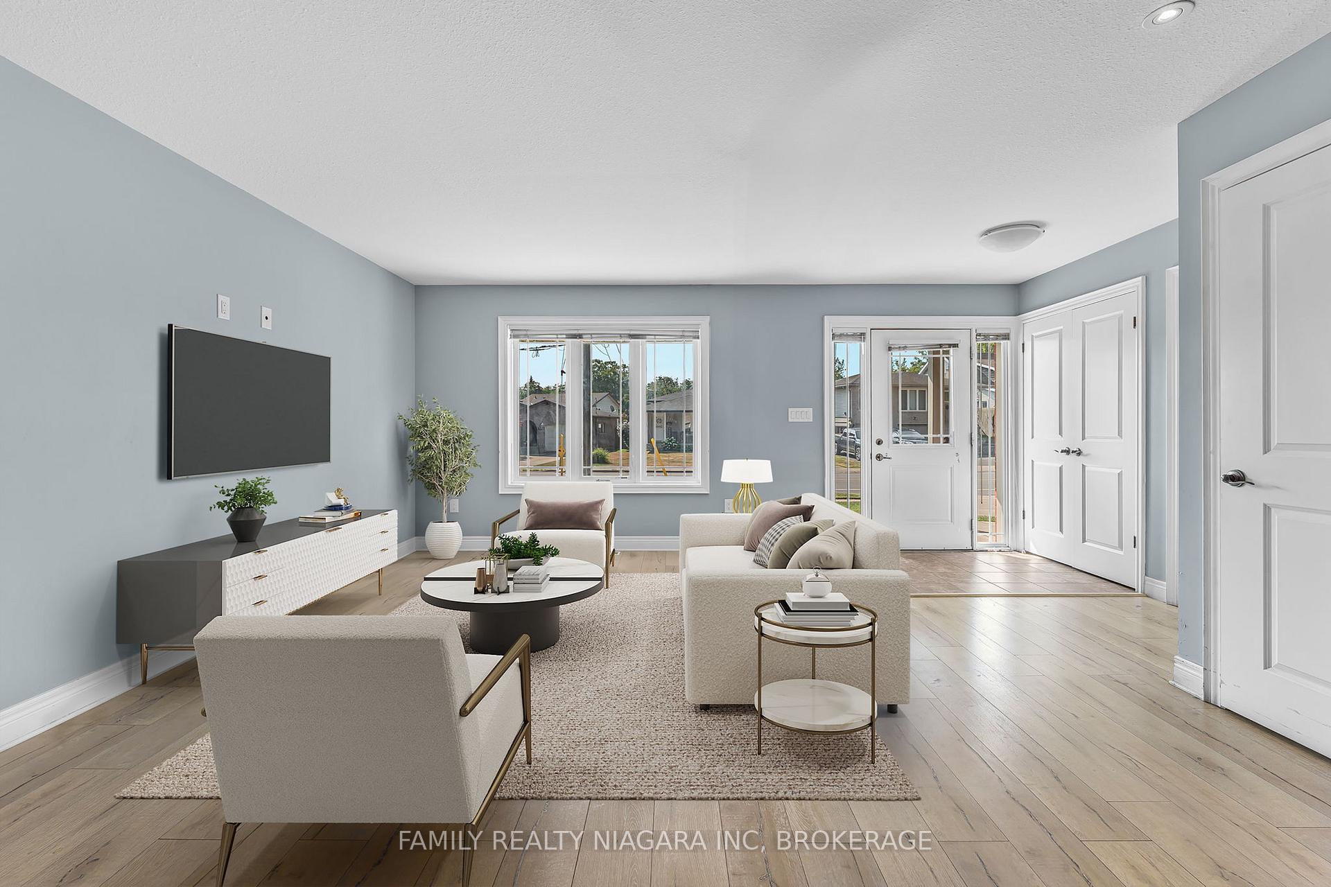 Photo 3 of 2715 Portage Road, Niagara Falls, Church's Lane — HOMEH