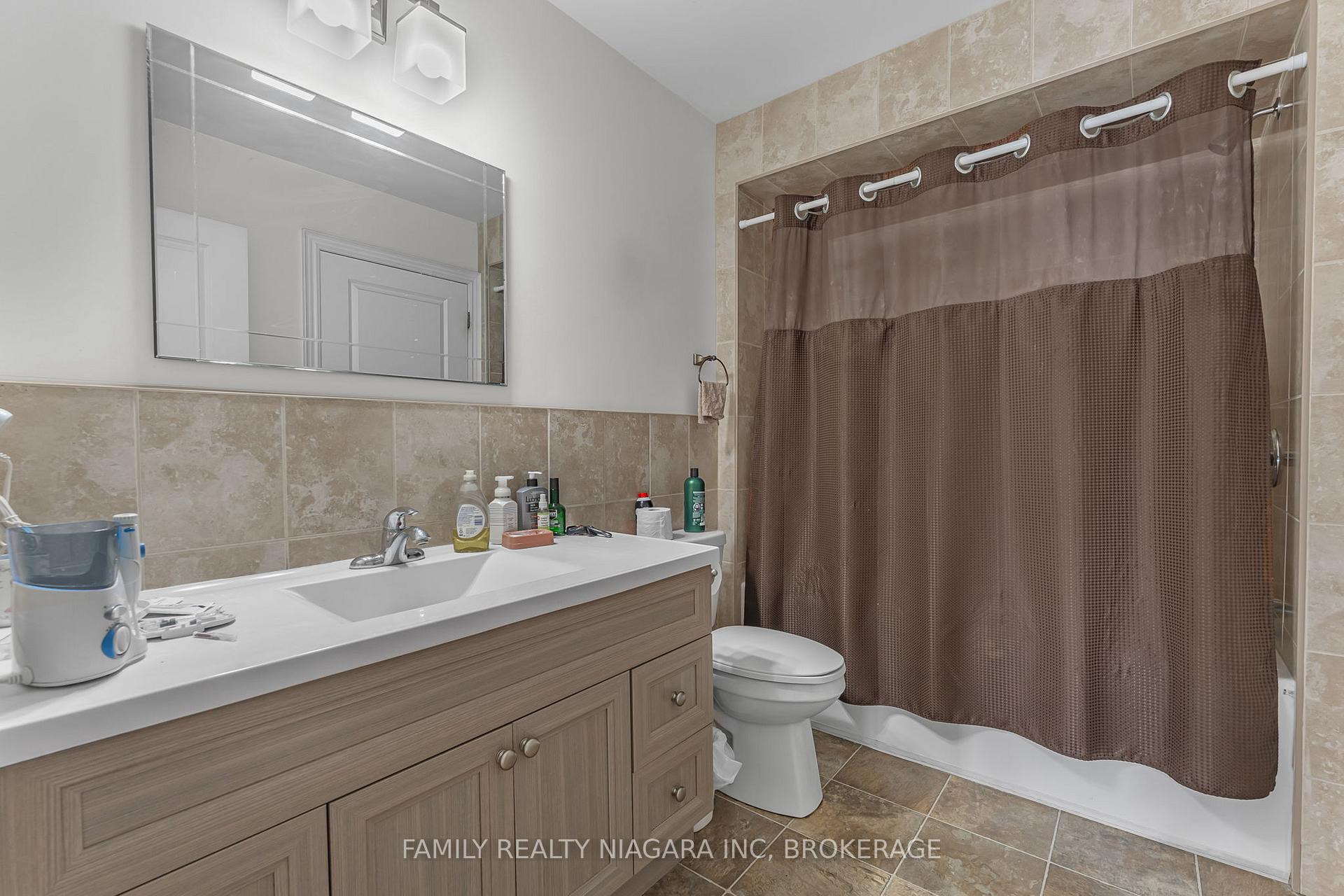 Photo 13 of 2715 Portage Road, Niagara Falls, Church's Lane — HOMEH