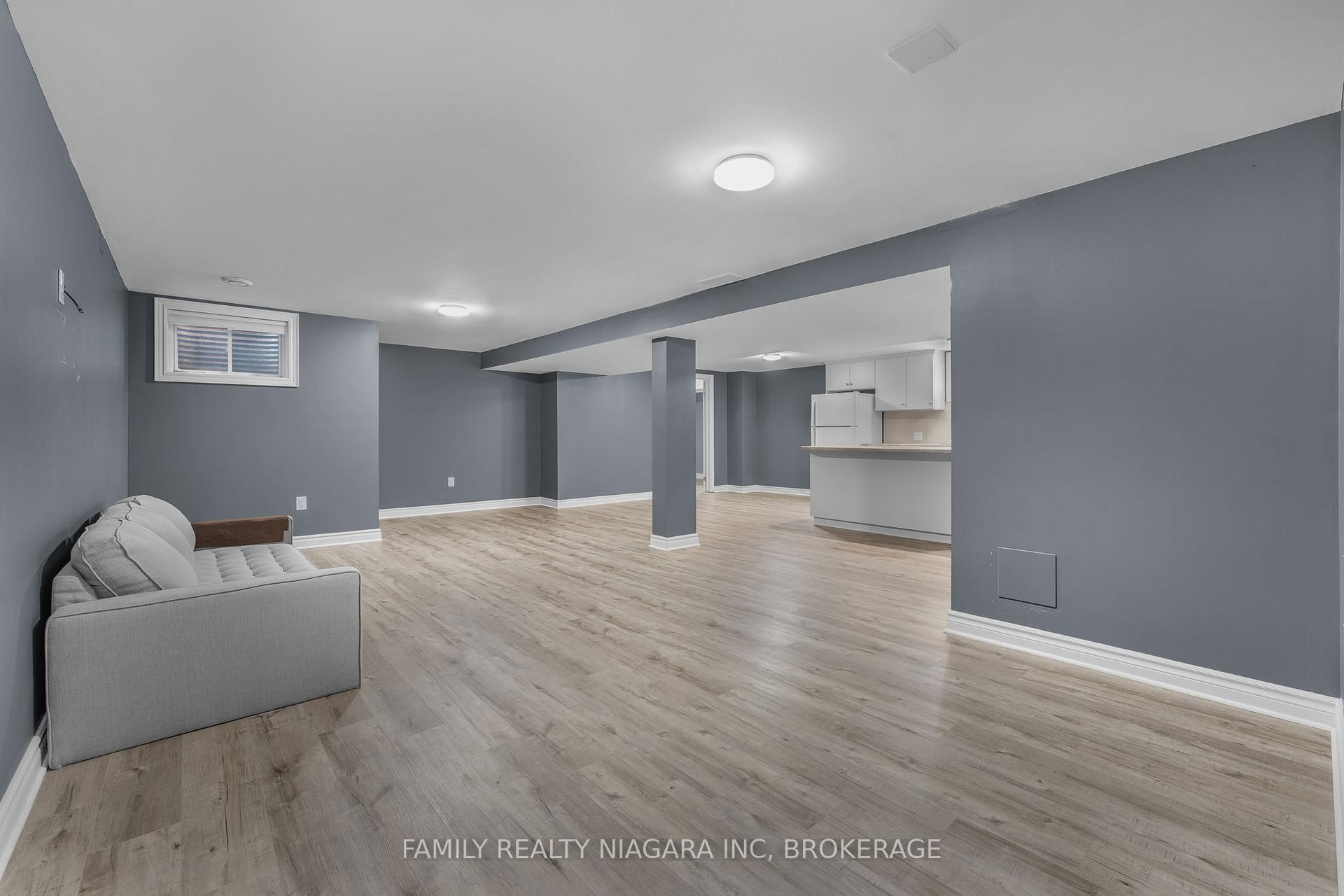 Photo 18 of 2715 Portage Road, Niagara Falls, Church's Lane — HOMEH