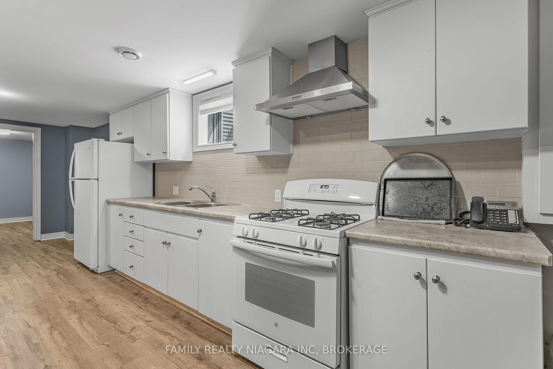 Photo 25 of 2715 Portage Road, Niagara Falls, Church's Lane — HOMEH