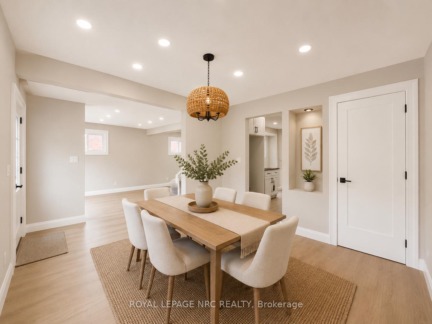 Photo 7 of 6486 Culp Street, Niagara Falls, Dorchester — HOMEH