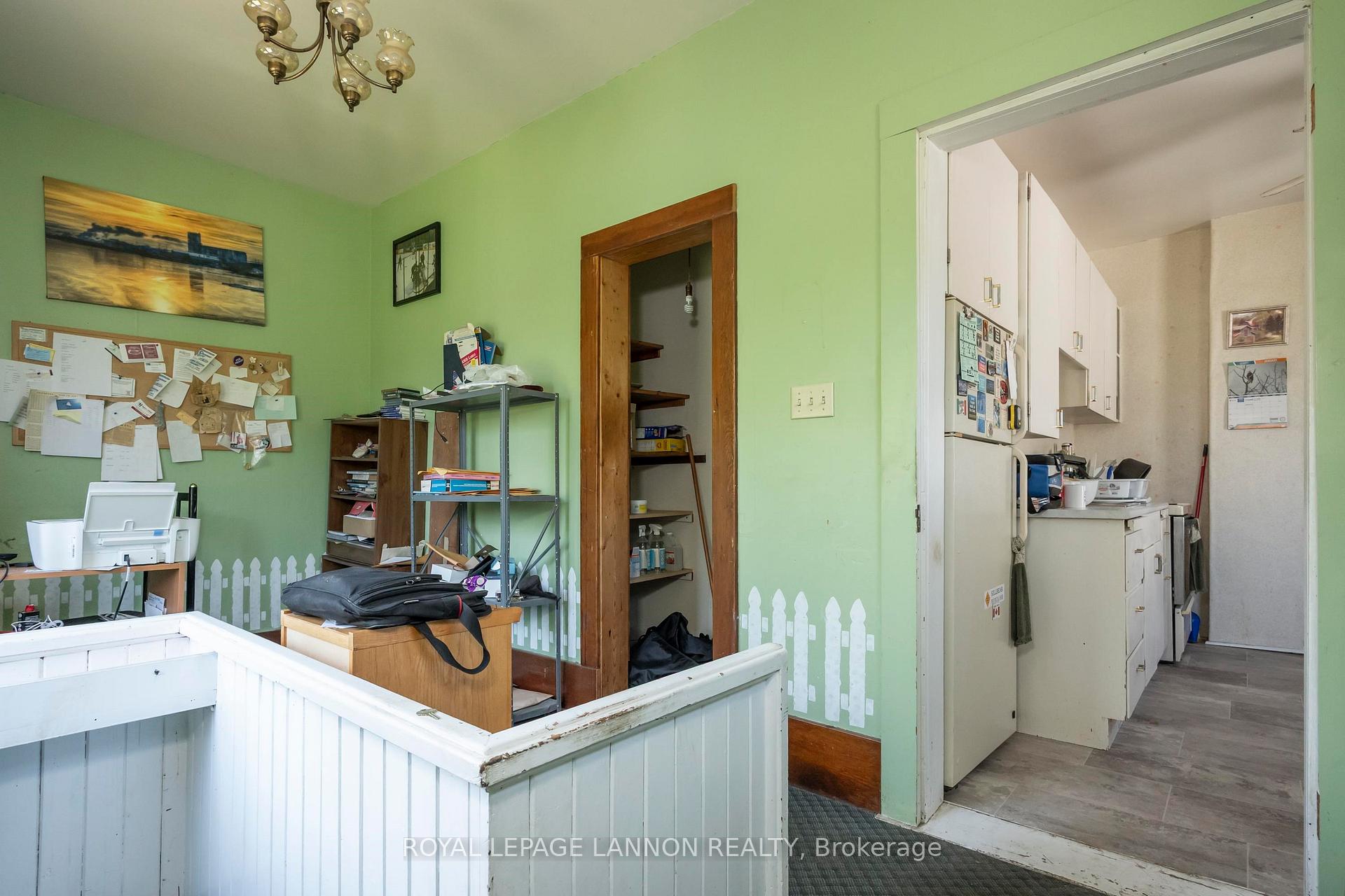 Photo 21 of 337 Heron Street, Thunder Bay, East End — HOMEH