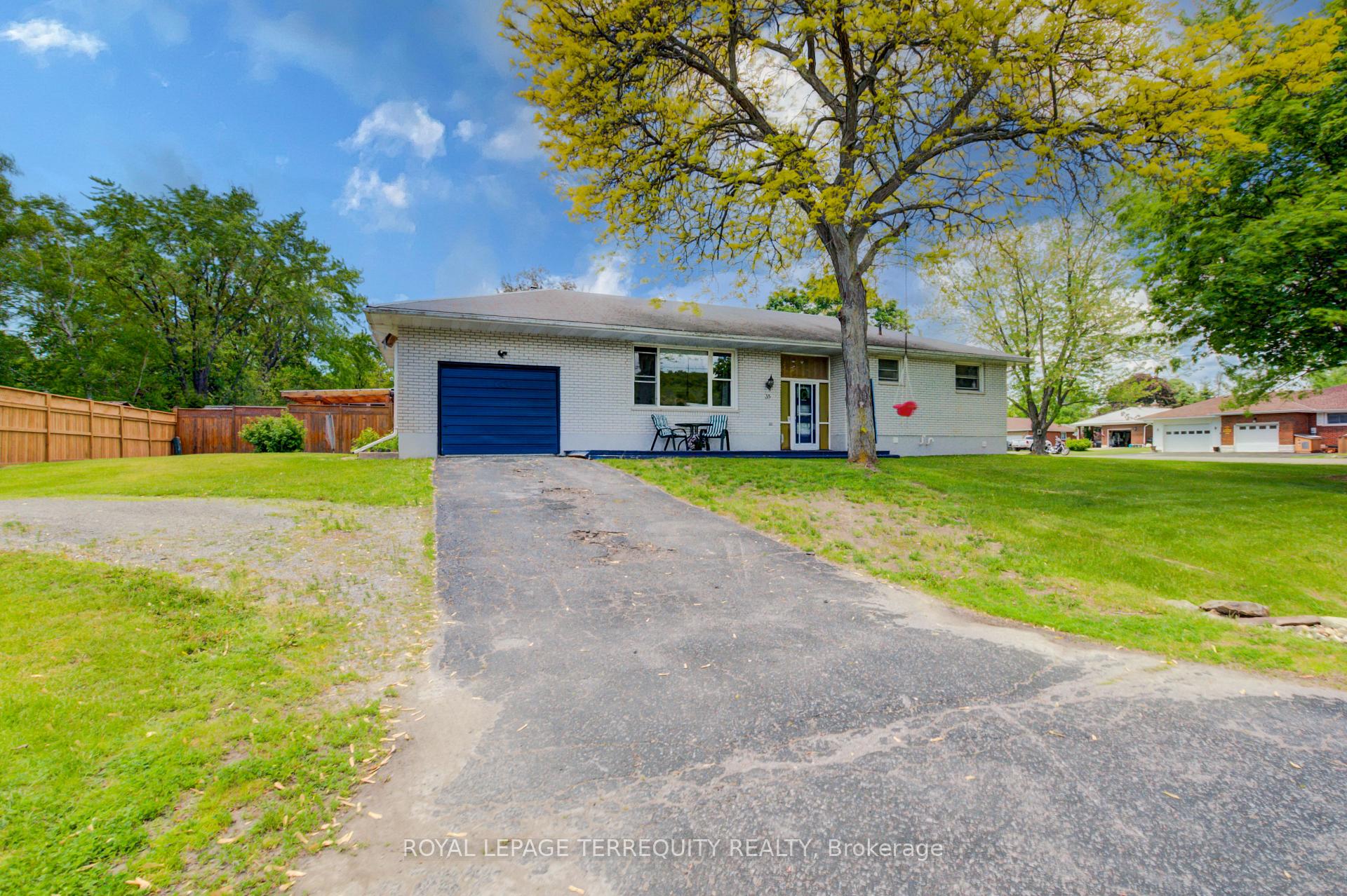 Photo 2 of 35 Tanner Road, Trent Hills, Campbellford — HOMEH