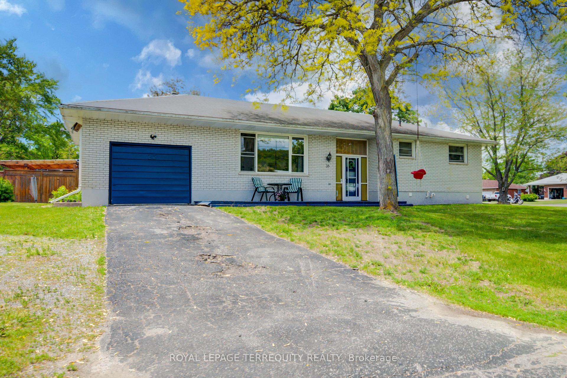 Photo 3 of 35 Tanner Road, Trent Hills, Campbellford — HOMEH
