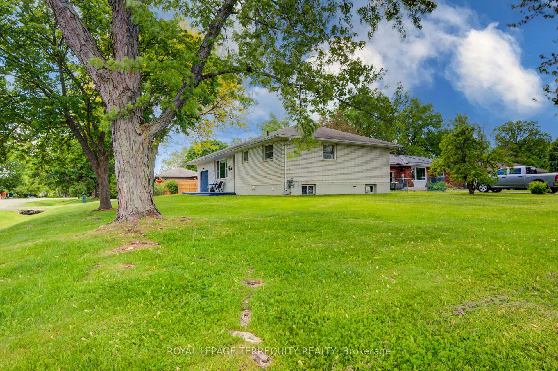 Photo 8 of 35 Tanner Road, Trent Hills, Campbellford — HOMEH