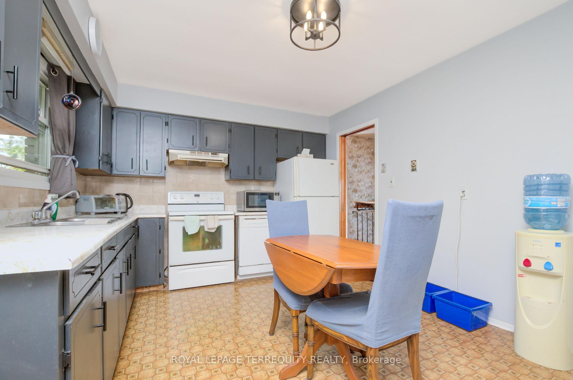 Photo 12 of 35 Tanner Road, Trent Hills, Campbellford — HOMEH
