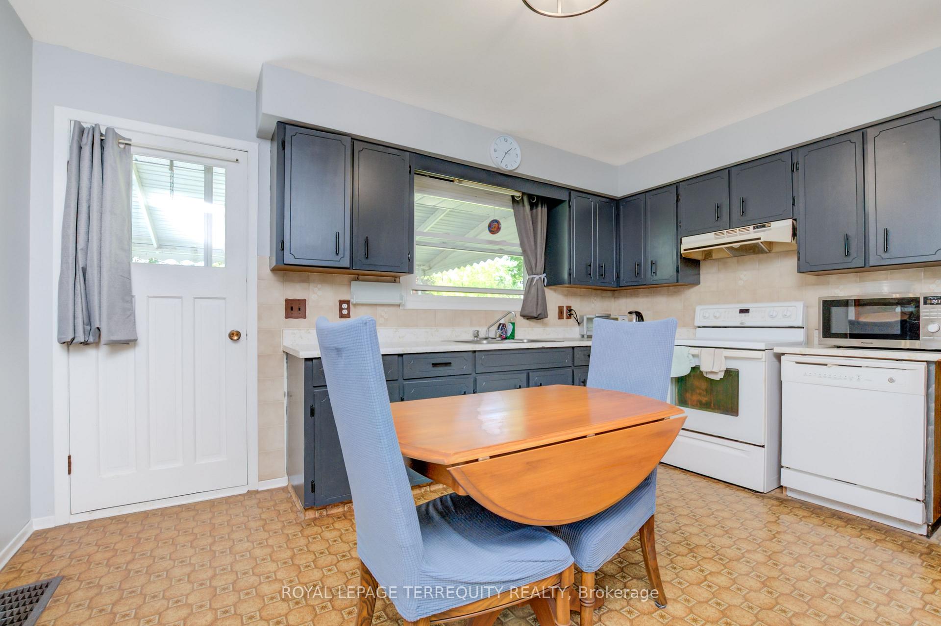 Photo 15 of 35 Tanner Road, Trent Hills, Campbellford — HOMEH