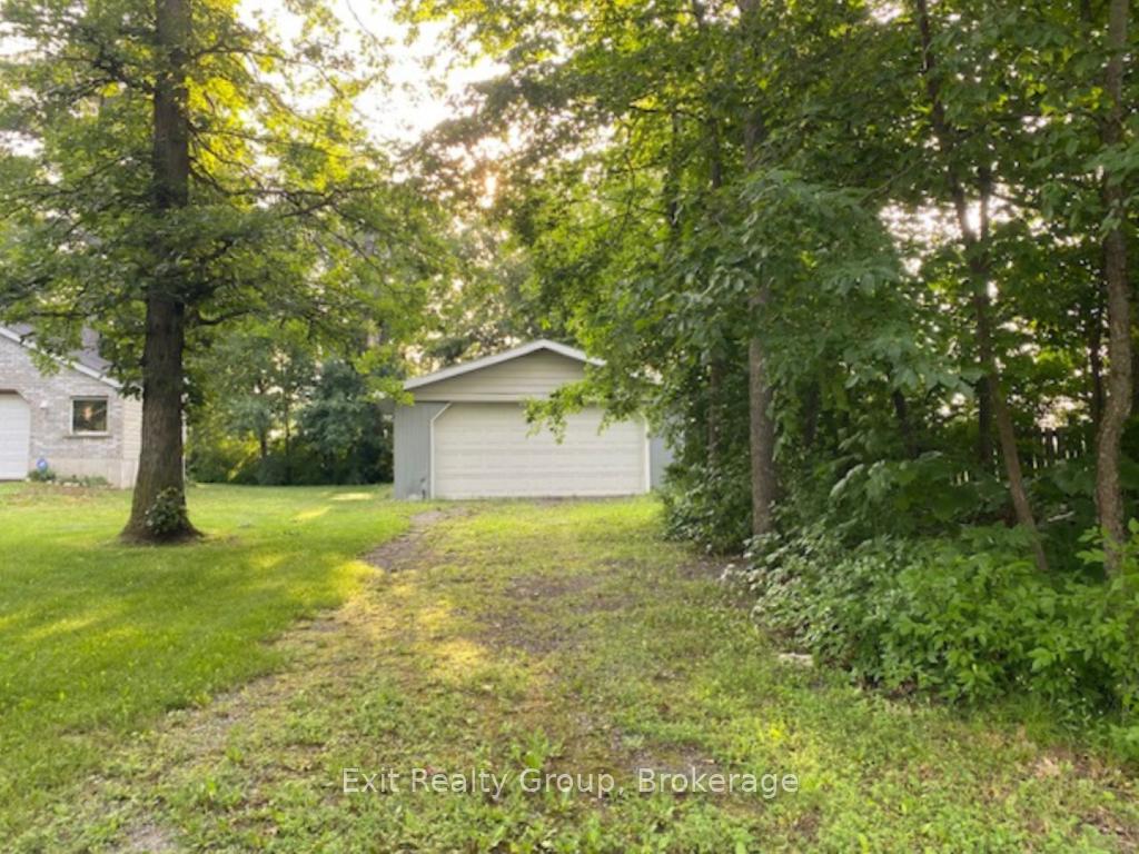 Photo 4 of 29 Power Street, Quinte West, Murray Ward — HOMEH