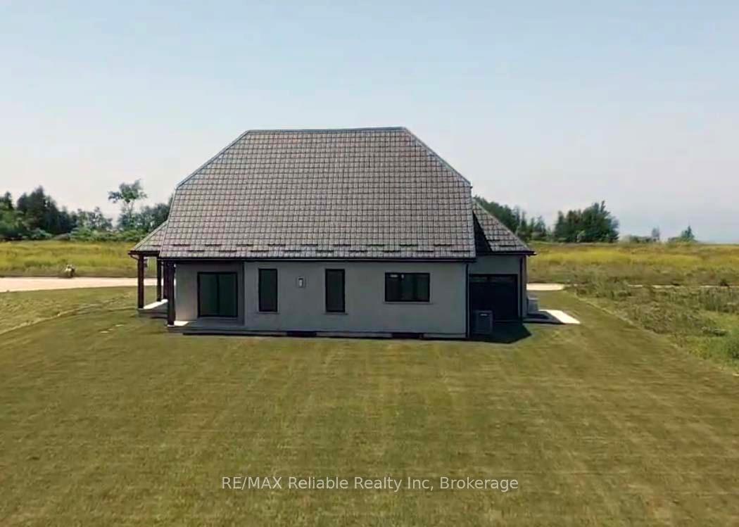 Photo 4 of 73590 Irene Crescent, Bluewater, Hay — HOMEH