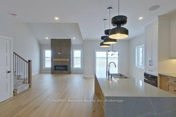 Photo 8 of 73590 Irene Crescent, Bluewater, Hay — HOMEH