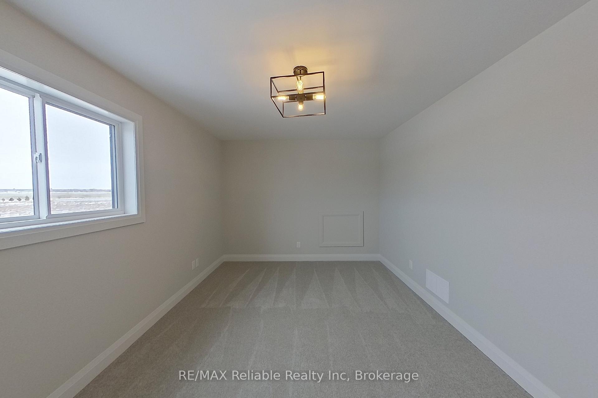 Photo 29 of 73590 Irene Crescent, Bluewater, Hay — HOMEH