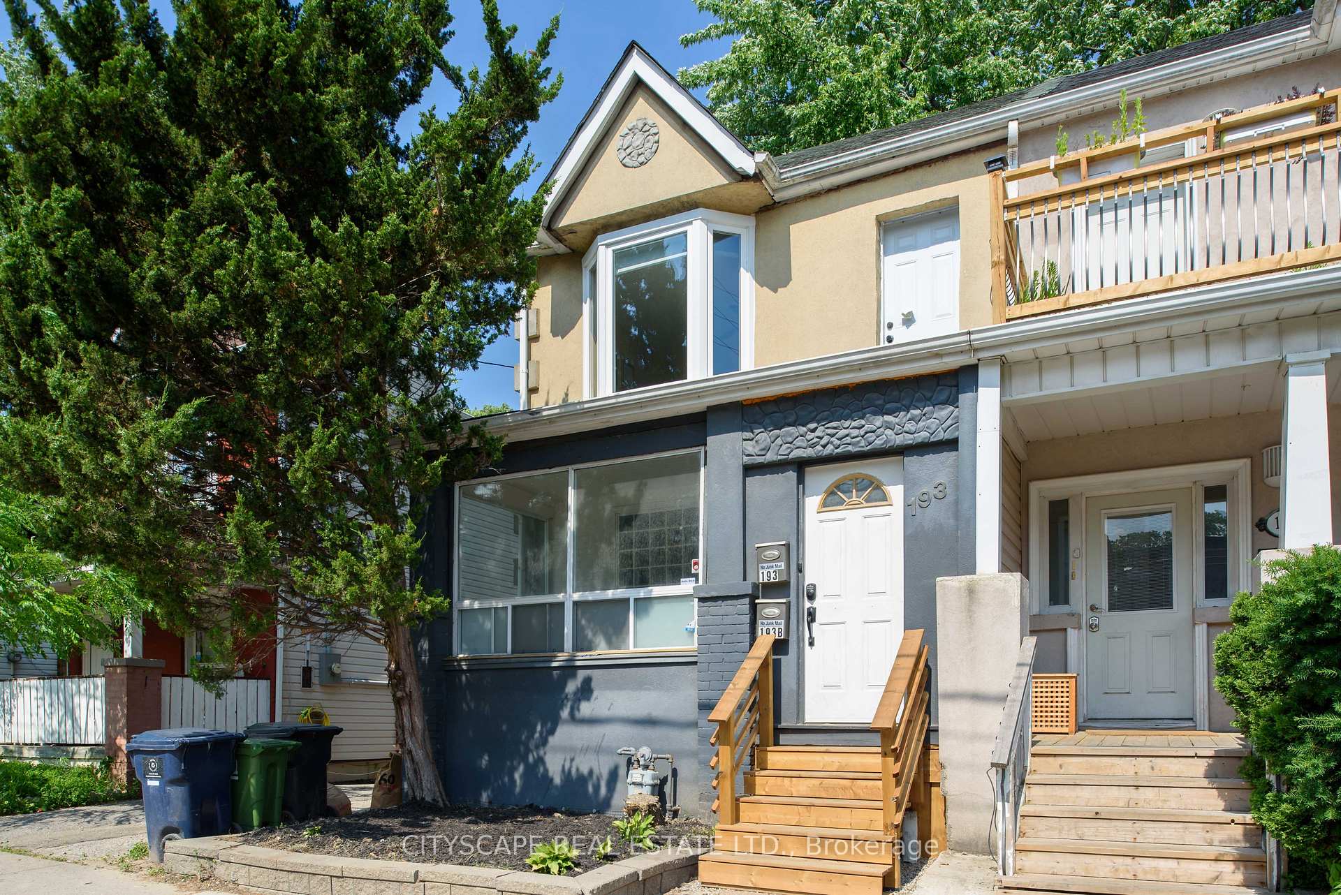 Photo 25 of Unit Upper, 193 Coxwell Avenue, Toronto, Woodbine Corridor — HOMEH