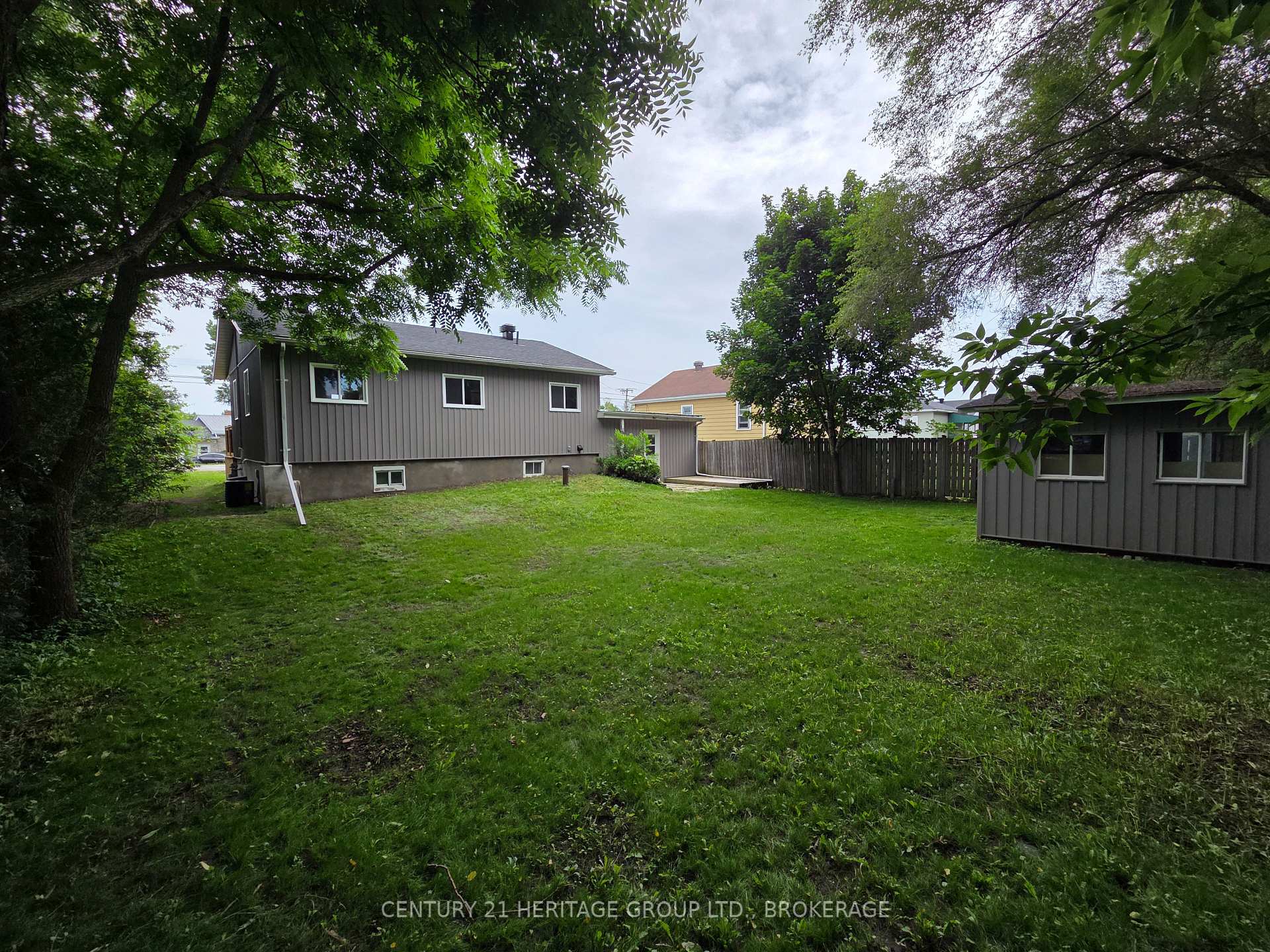 Photo 17 of 7510 Roger Stevens Drive, Montague, Montague Twp — HOMEH
