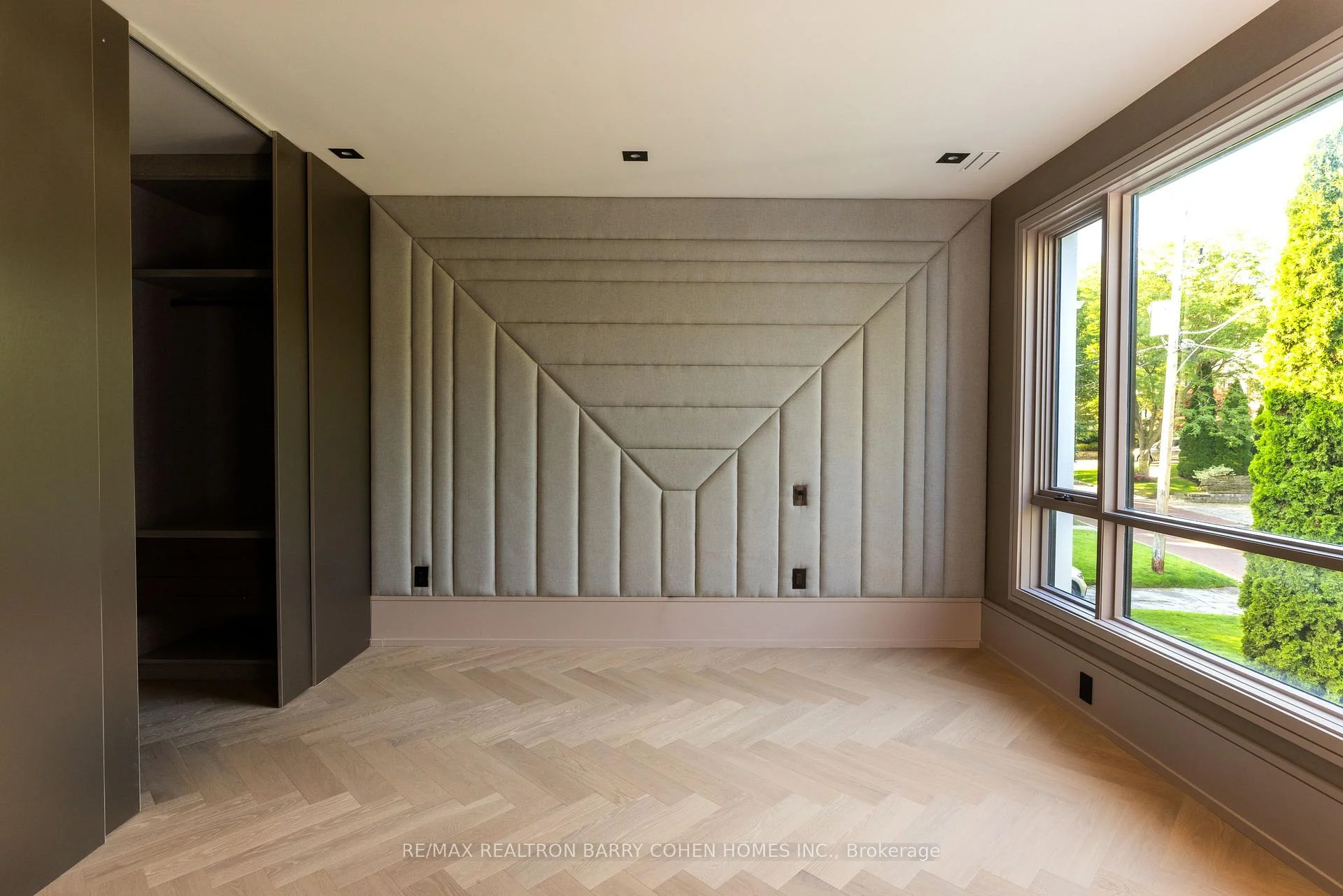 Photo 35 of 123 Glenayr Road, Toronto, Forest Hill South — HOMEH