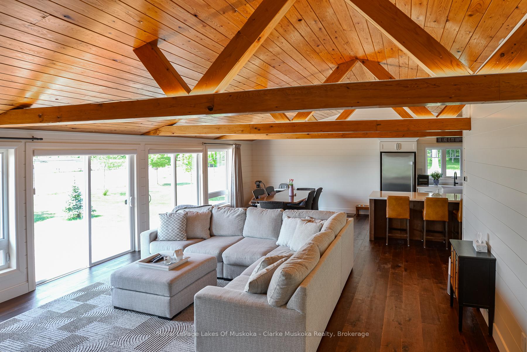 Photo 5 of 21 Ellery Road, Georgian Bay, Baxter — HOMEH