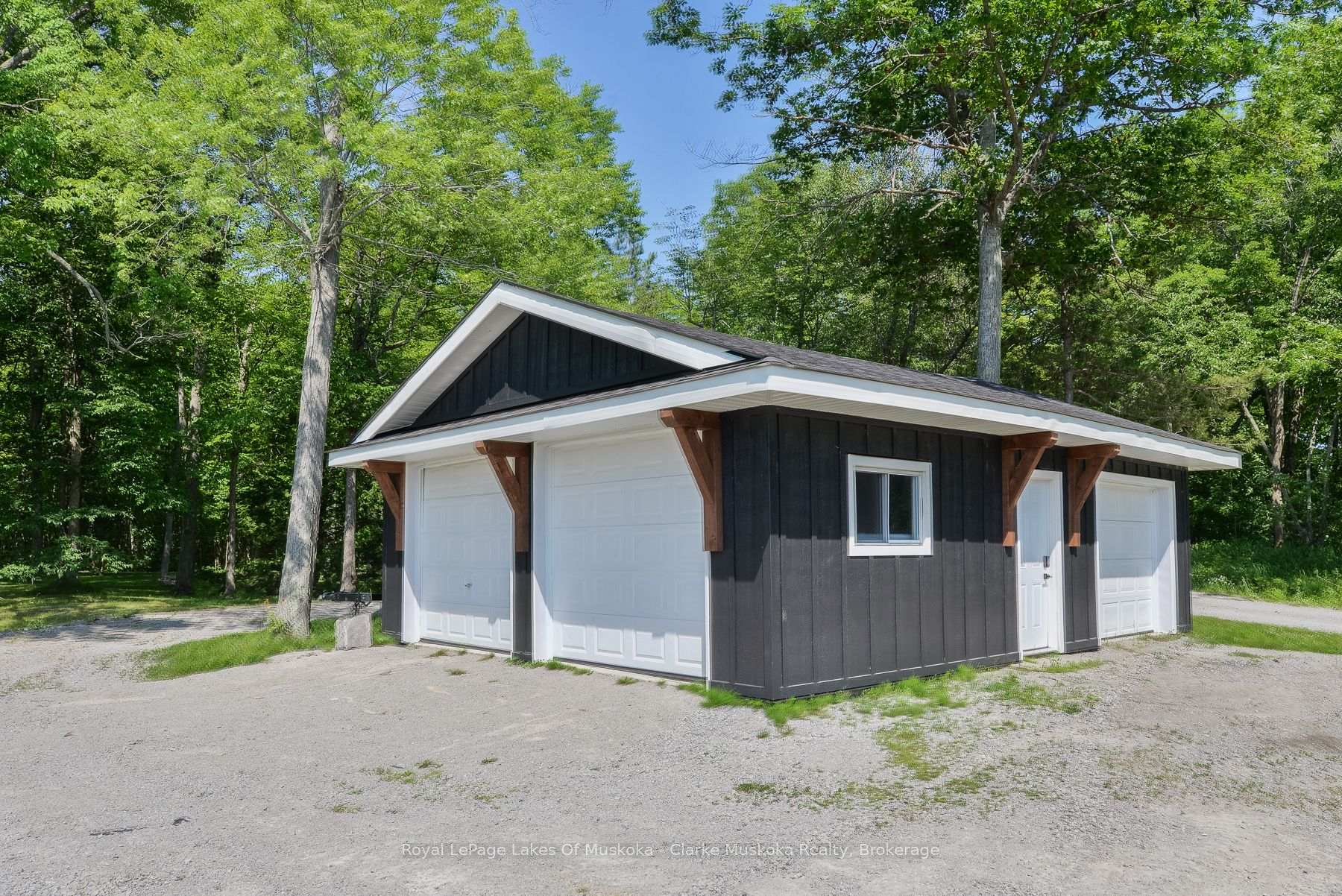 Photo 33 of 21 Ellery Road, Georgian Bay, Baxter — HOMEH