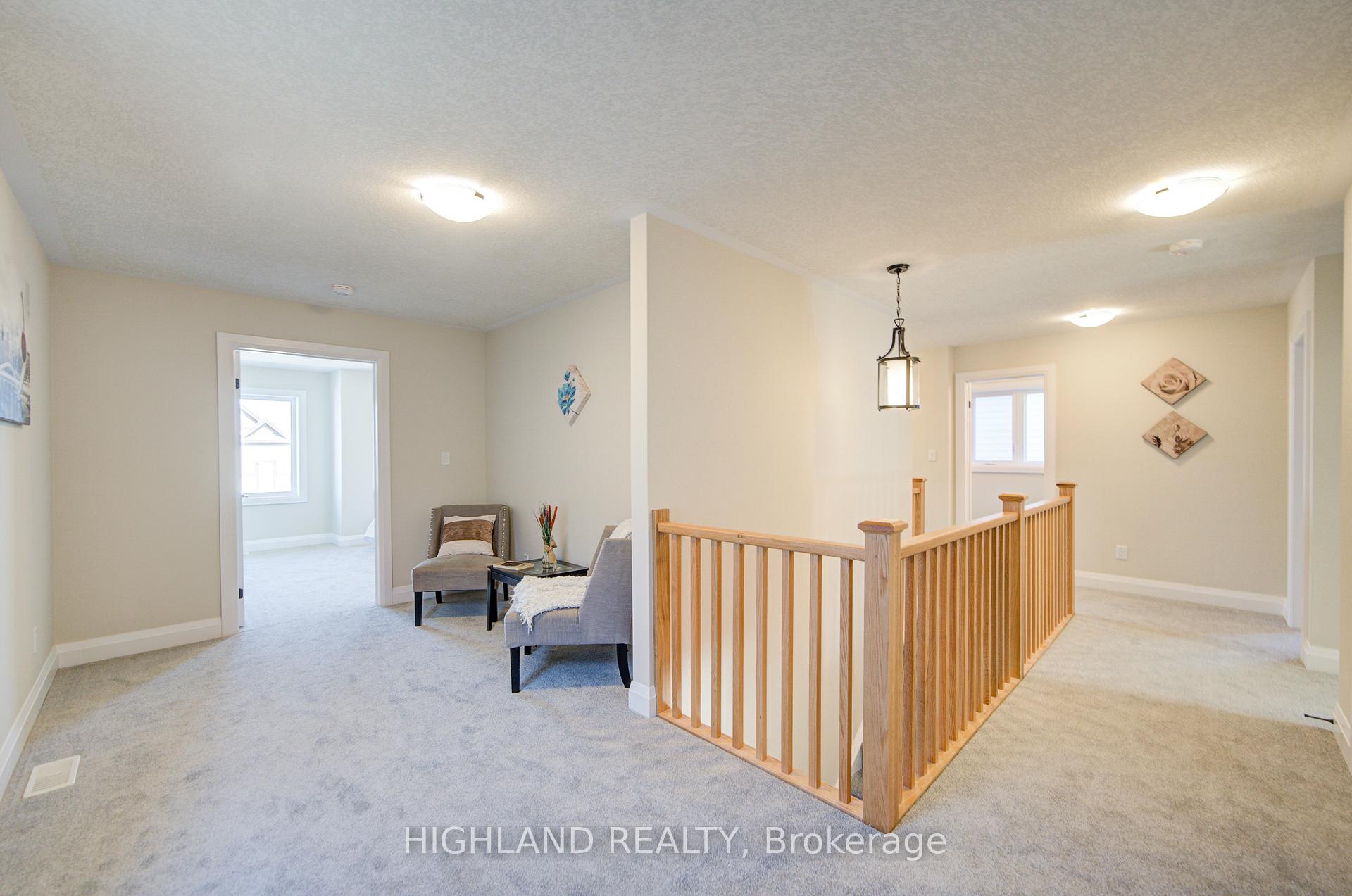 Photo 20 of 565 Balsam Poplar Street, Waterloo, Columbia Forest/Clair Hills — HOMEH