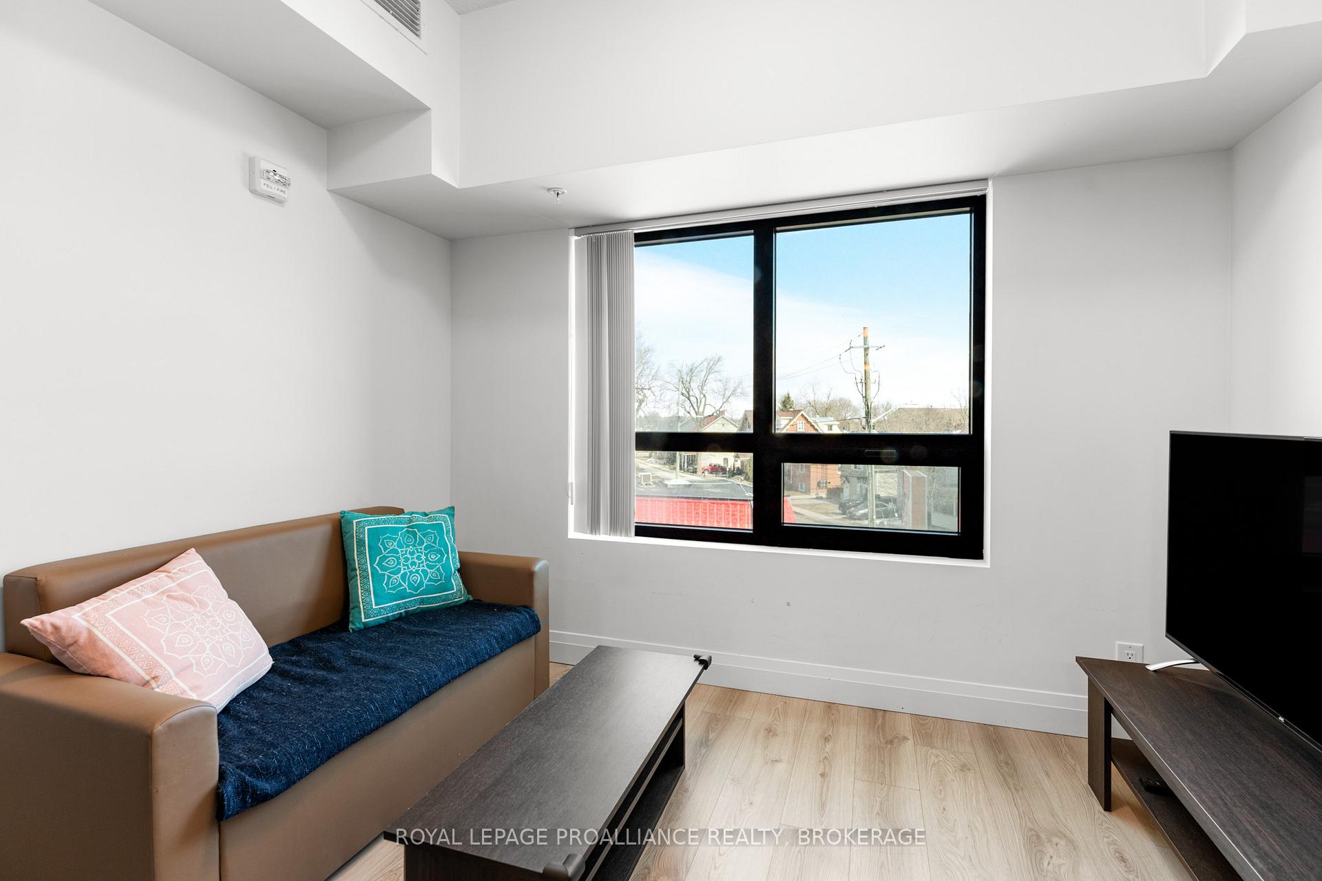Photo 15 of Unit 315, 652 Princess Street, Kingston, Central City East — HOMEH