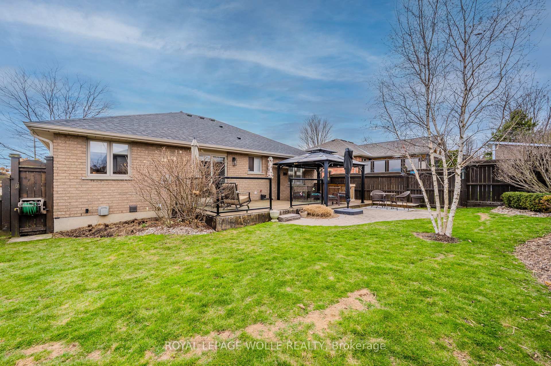 Photo 38 of 37 Mansfield Drive, Brant, Brantford Twp — HOMEH