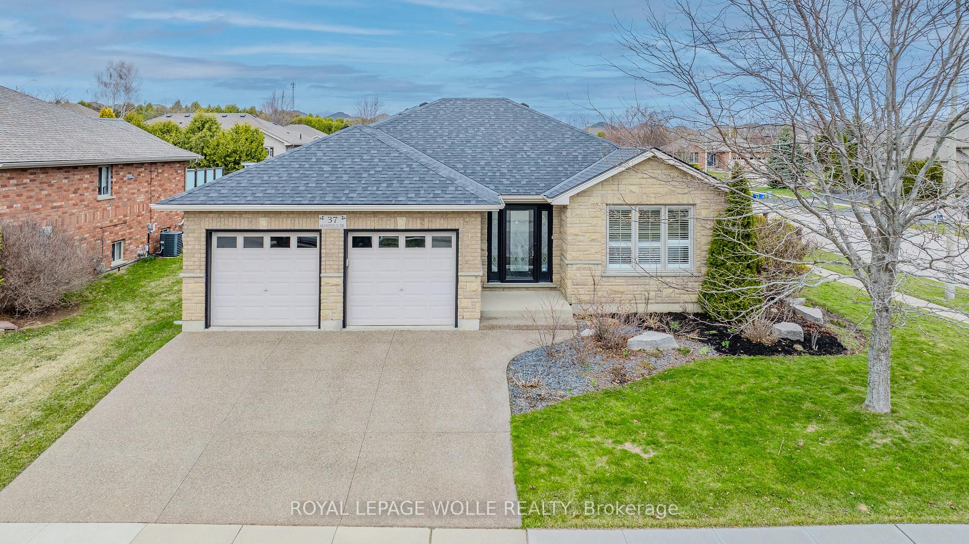 Photo 40 of 37 Mansfield Drive, Brant, Brantford Twp — HOMEH