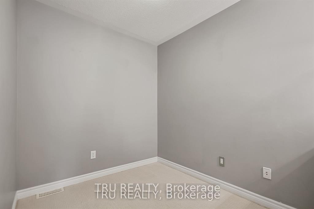 Photo 16 of Unit 19, 122 Lindenshade Drive, Ottawa, Barrhaven - Strandherd — HOMEH
