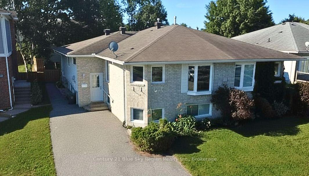 Photo 1 of 170 Cloverbrae Crescent, North Bay, Ferris — HOMEH