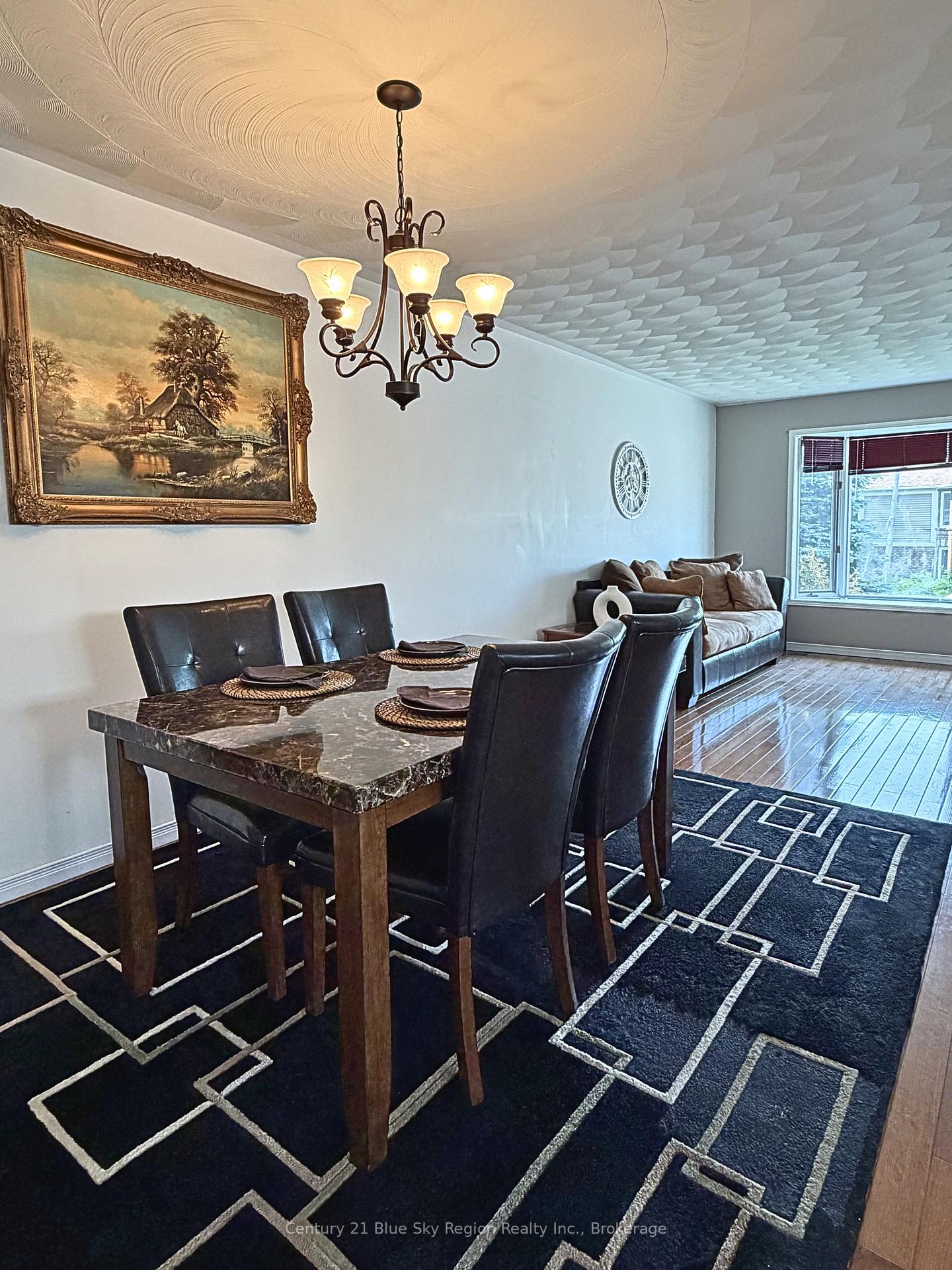 Photo 5 of 170 Cloverbrae Crescent, North Bay, Ferris — HOMEH