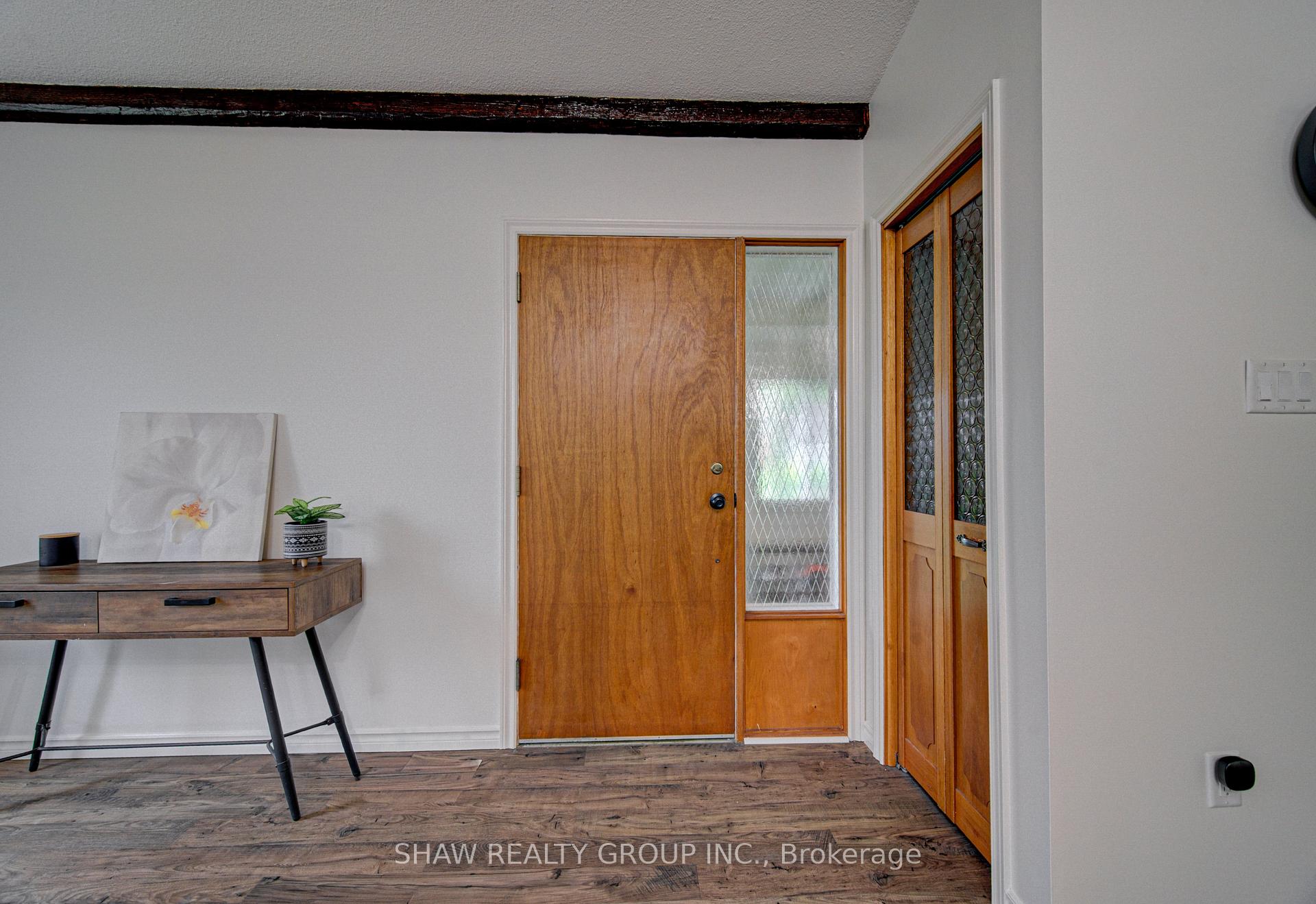 Photo 11 of 128 Pollock Avenue, Cambridge, Alison — HOMEH