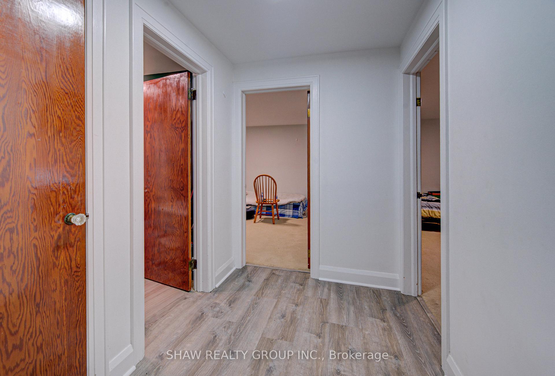 Photo 25 of 128 Pollock Avenue, Cambridge, Alison — HOMEH