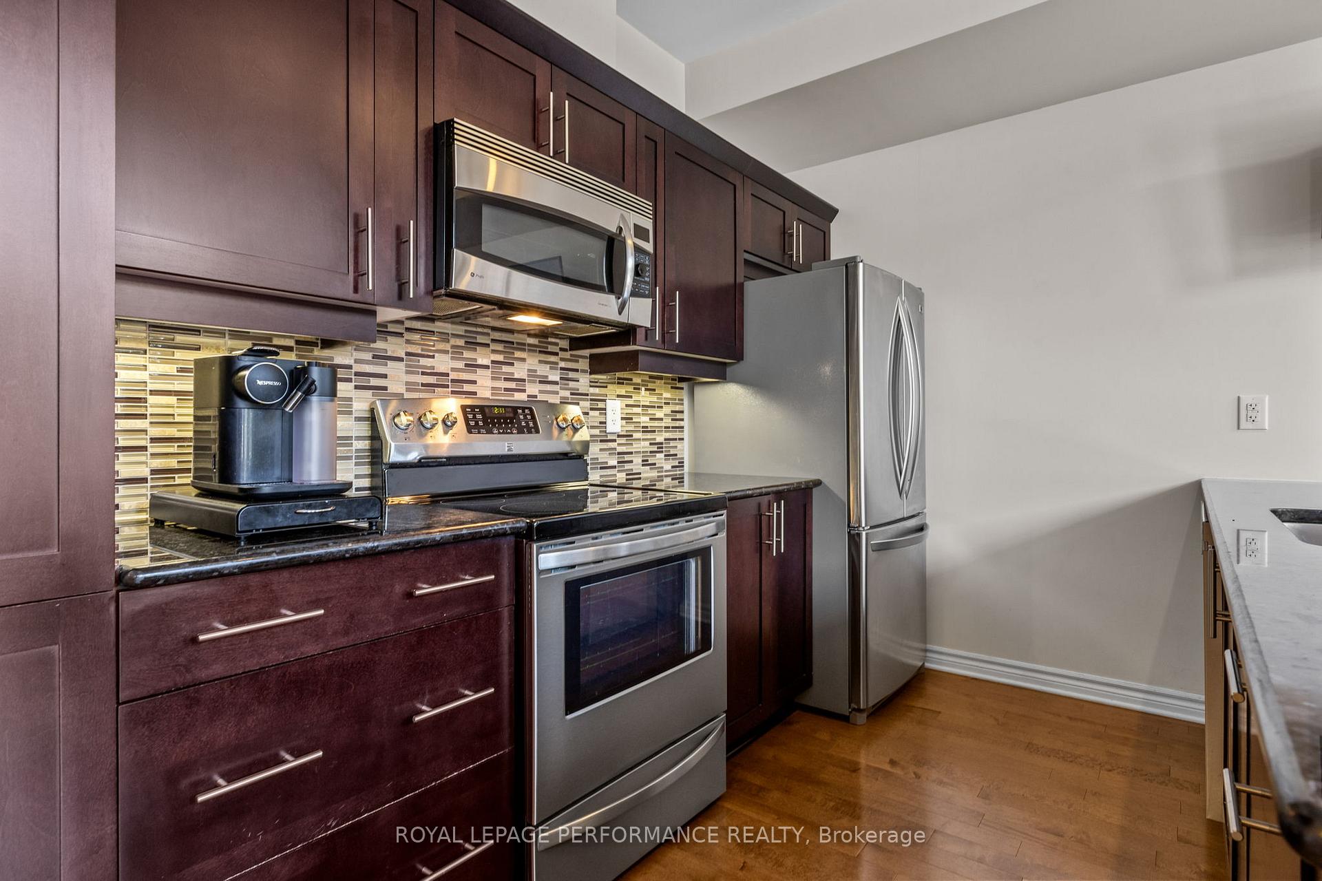 Photo 7 of 80A Stonehaven Drive, Ottawa, Kanata - Bridlewood — HOMEH