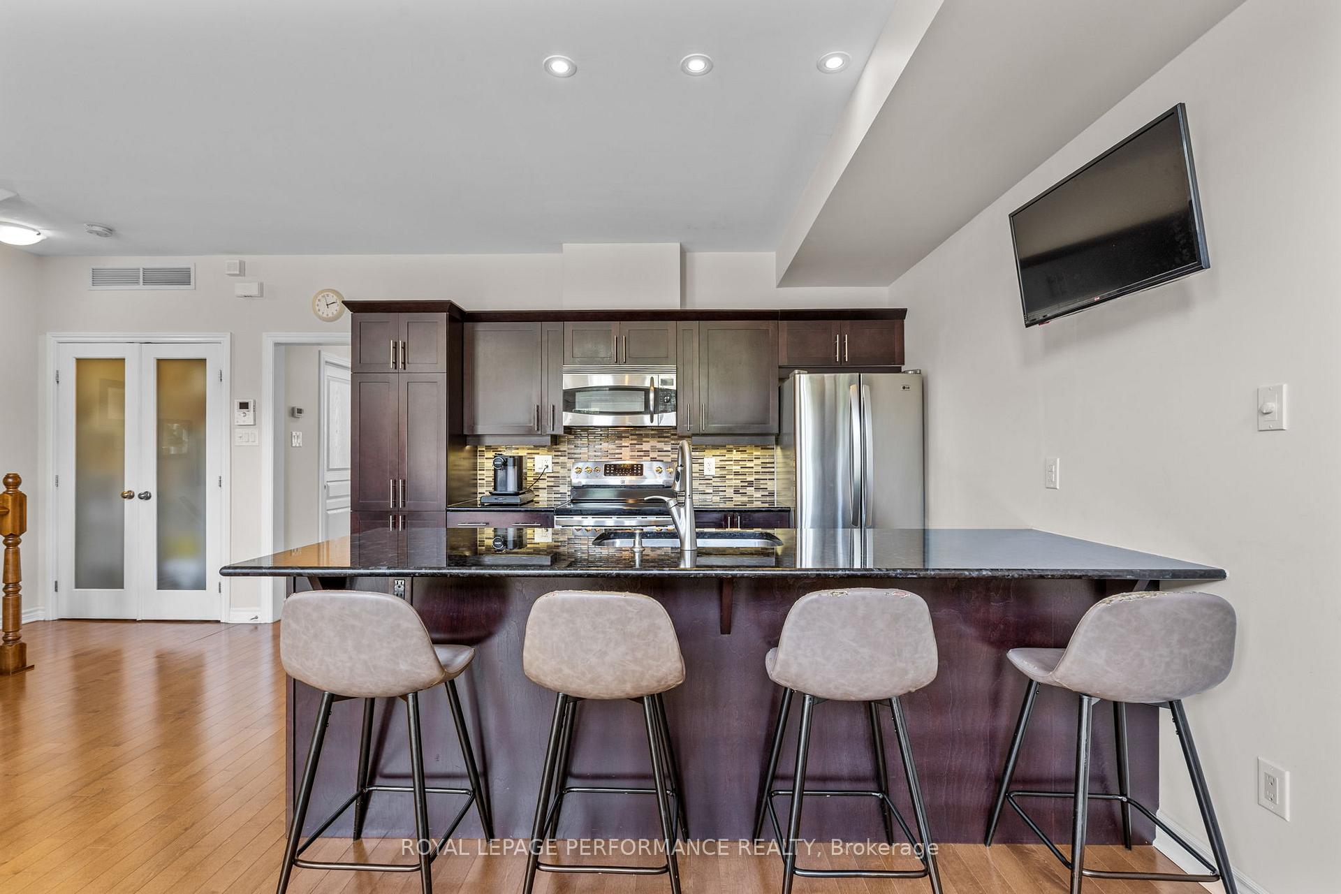 Photo 10 of 80A Stonehaven Drive, Ottawa, Kanata - Bridlewood — HOMEH