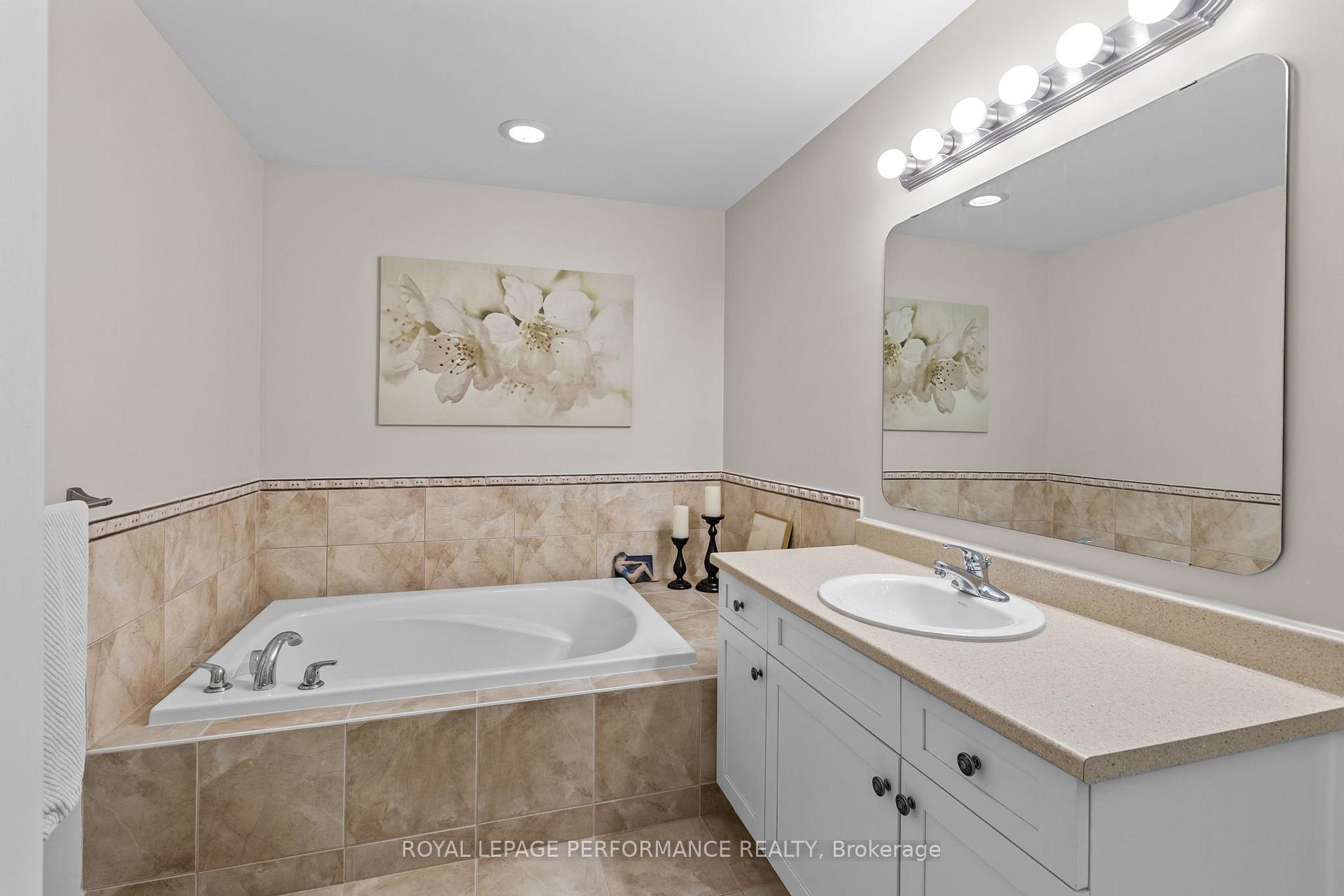 Photo 27 of 80A Stonehaven Drive, Ottawa, Kanata - Bridlewood — HOMEH