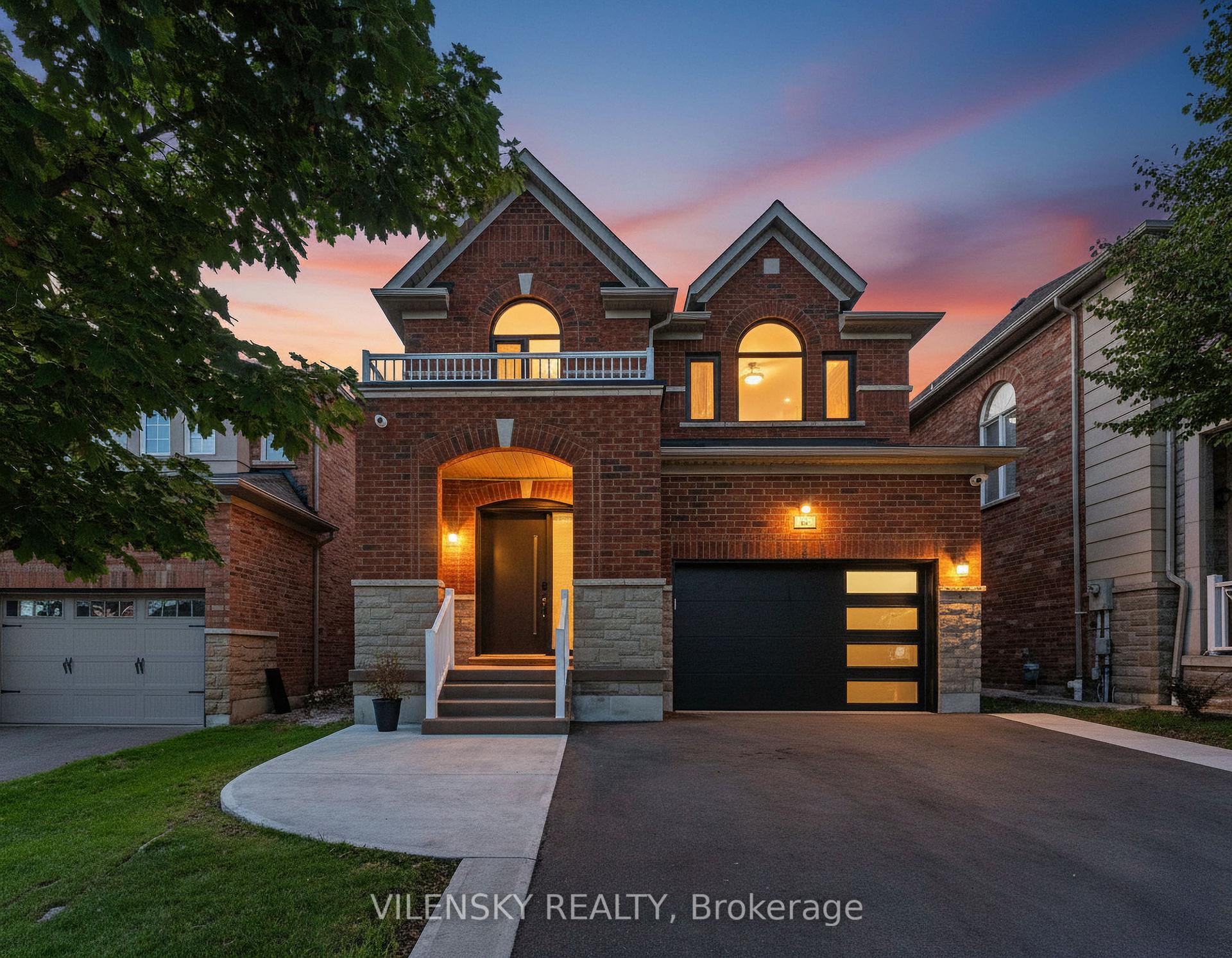 Photo 2 of 68 Alex Black Street, Vaughan, Patterson — HOMEH