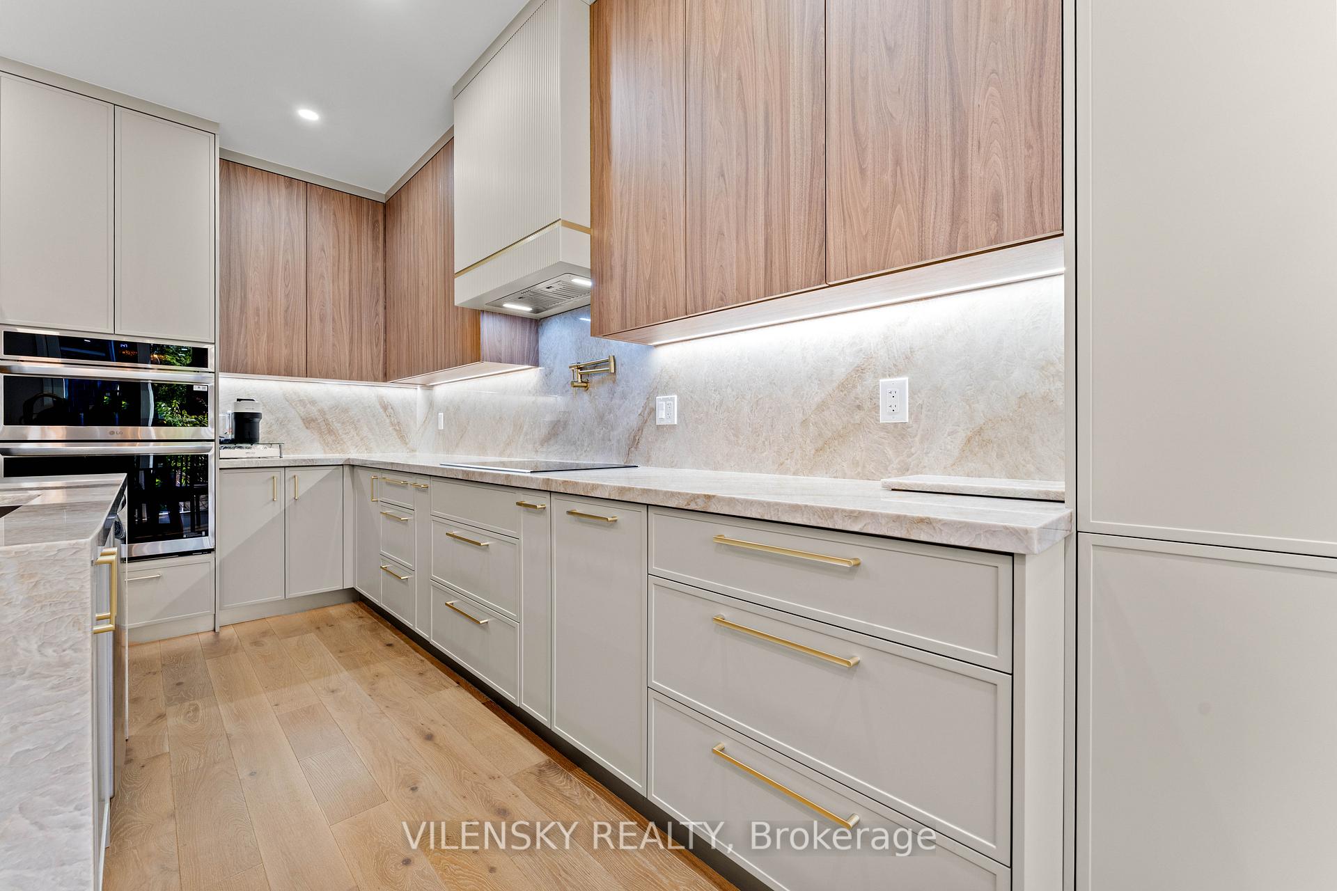 Photo 9 of 68 Alex Black Street, Vaughan, Patterson — HOMEH