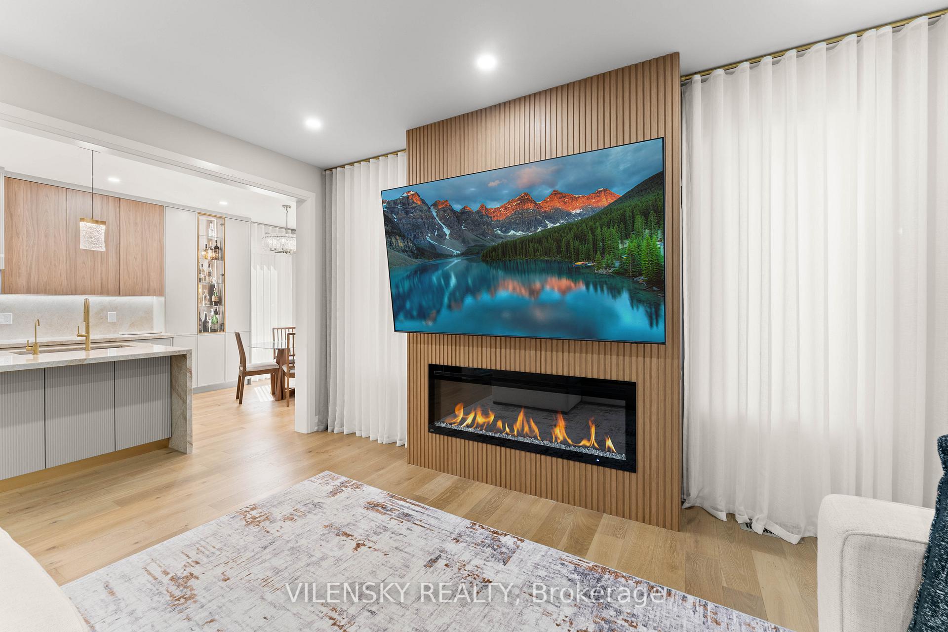 Photo 16 of 68 Alex Black Street, Vaughan, Patterson — HOMEH