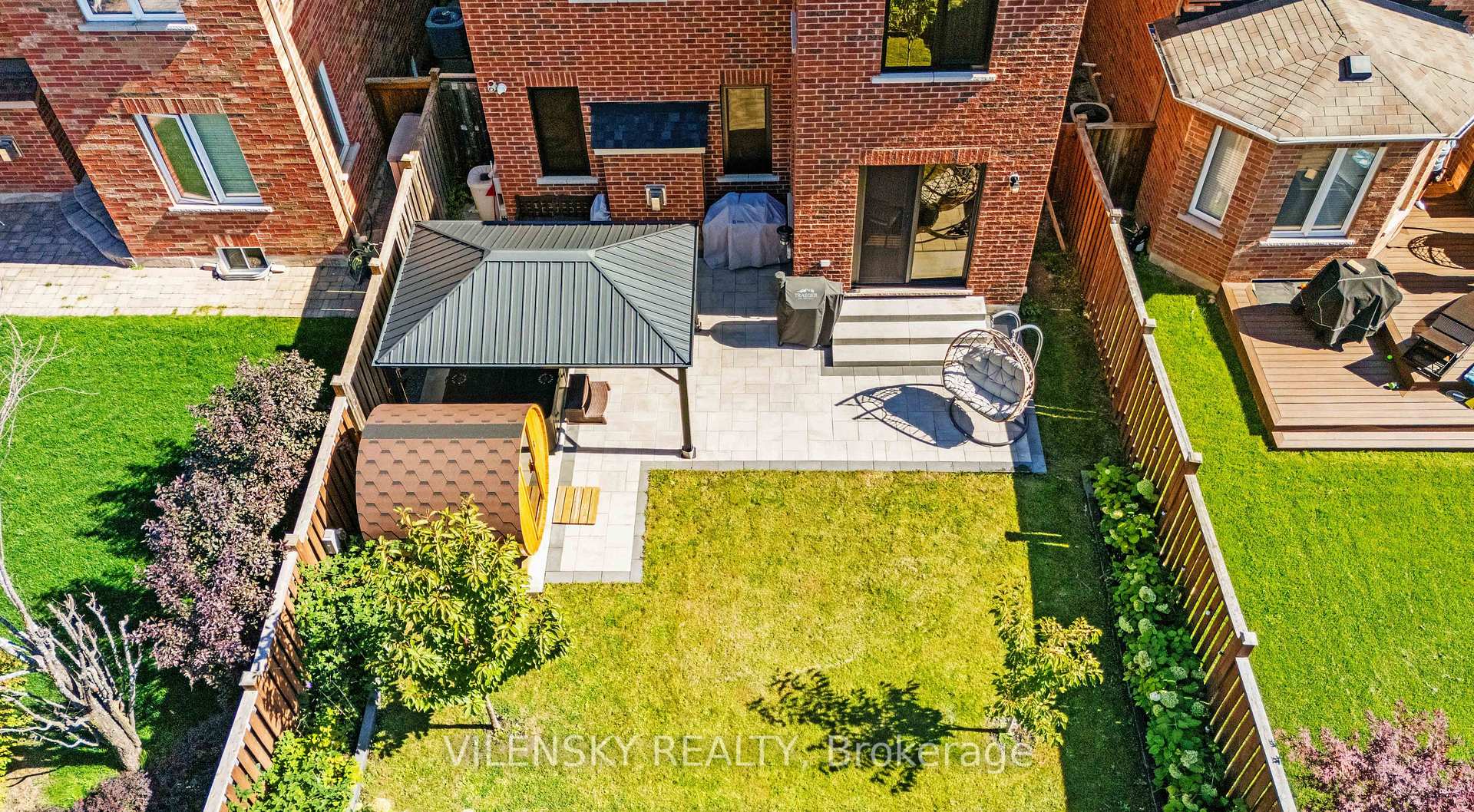 Photo 43 of 68 Alex Black Street, Vaughan, Patterson — HOMEH
