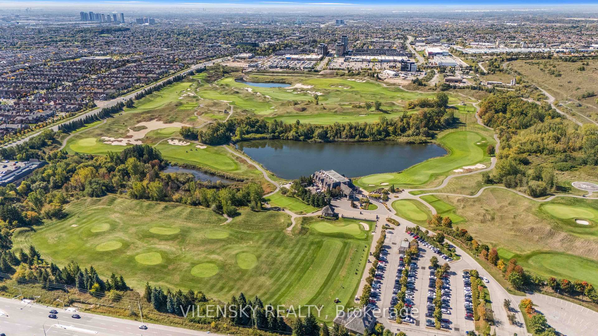 Photo 45 of 68 Alex Black Street, Vaughan, Patterson — HOMEH