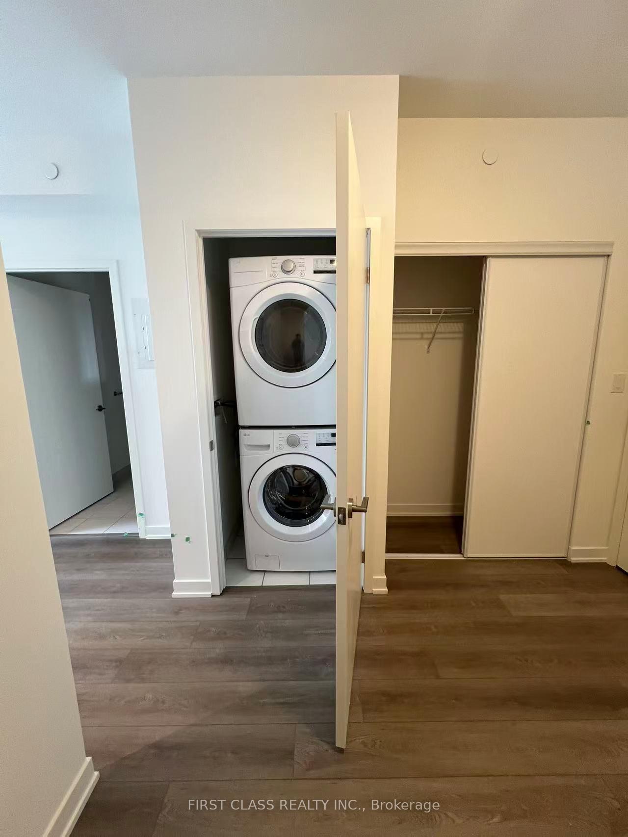 Photo 5 of Unit 1302, 292 Verdale Crossing, Markham, Unionville — HOMEH